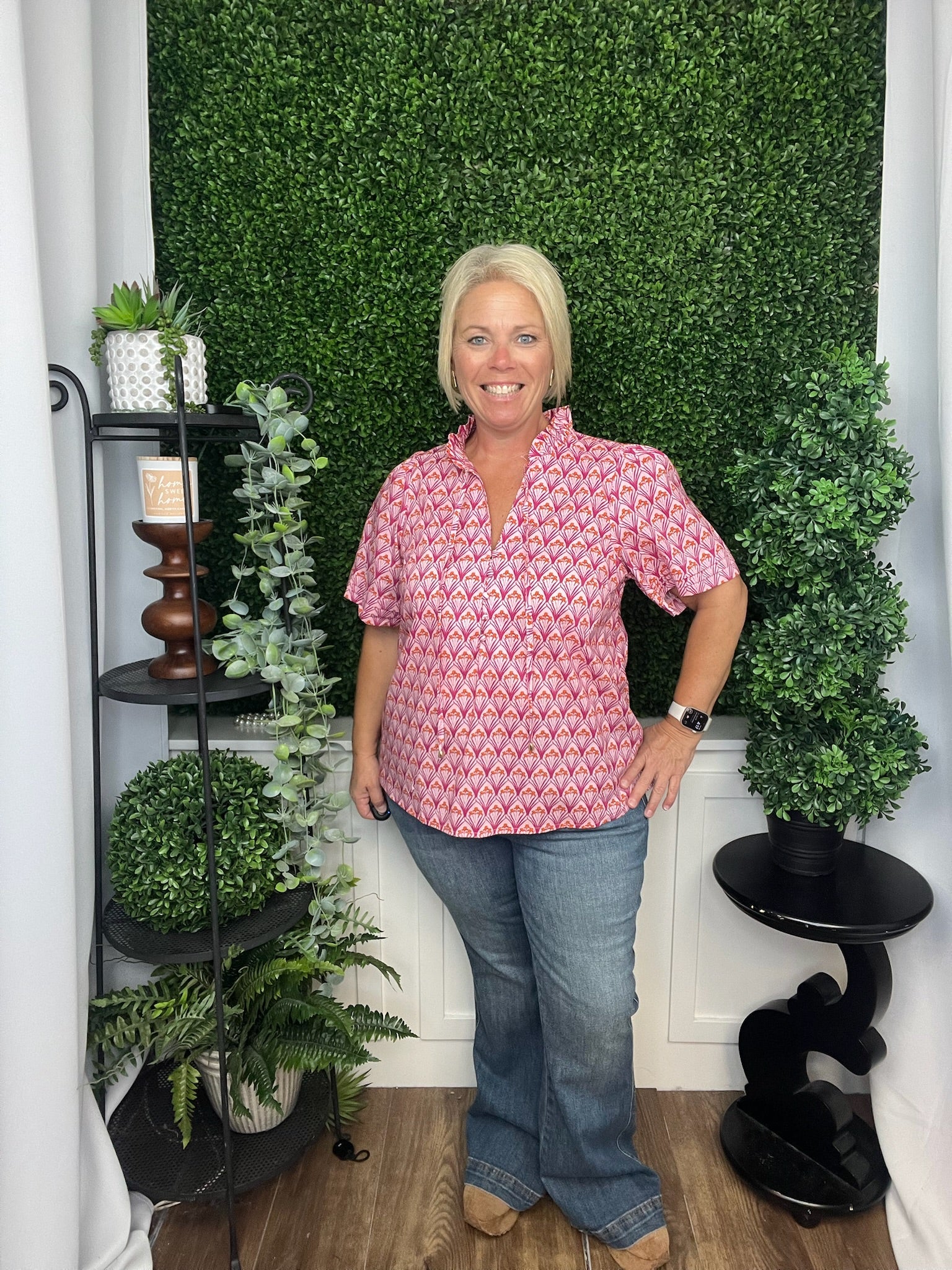 GEOMETRIC SS TOP W/RUFFLE MOCK NECK - PINK