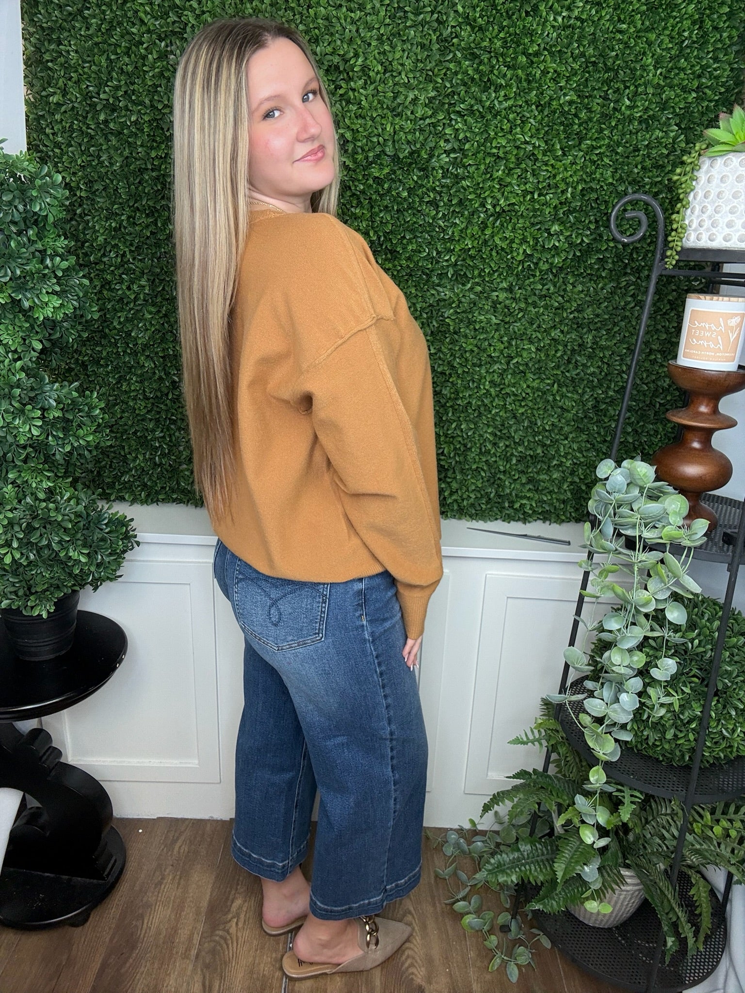 EXPOSED SEAMS LS SWEATER - CAMEL