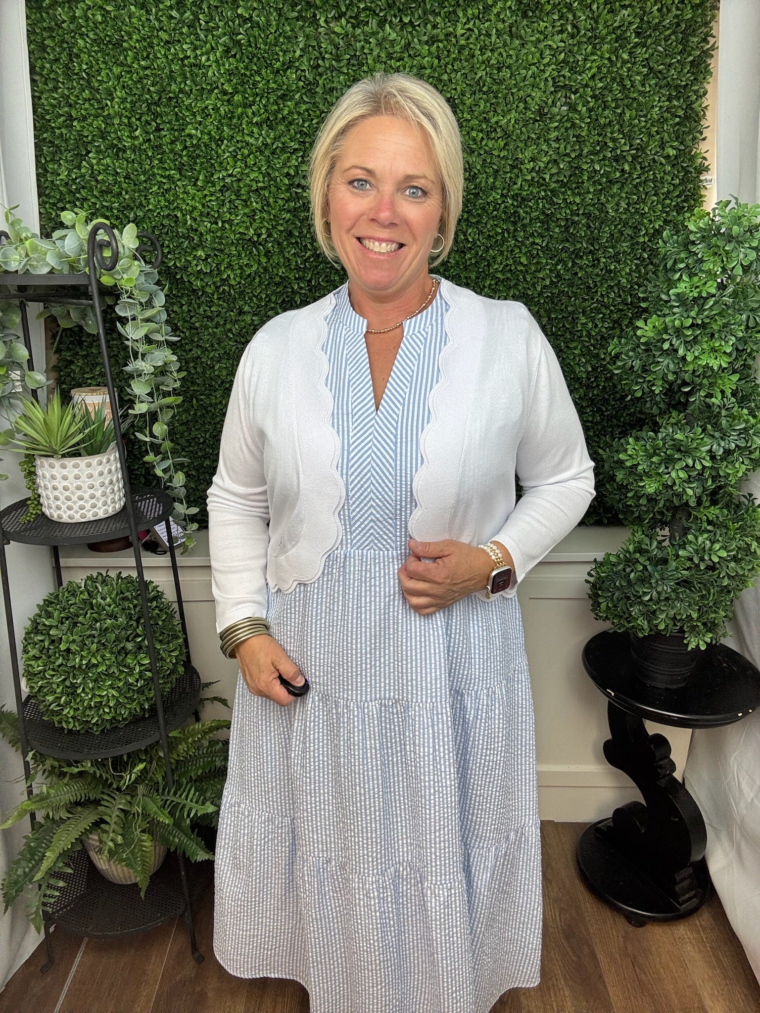 SCALLOP KNIT SHRUG CARDIGAN - WHITE