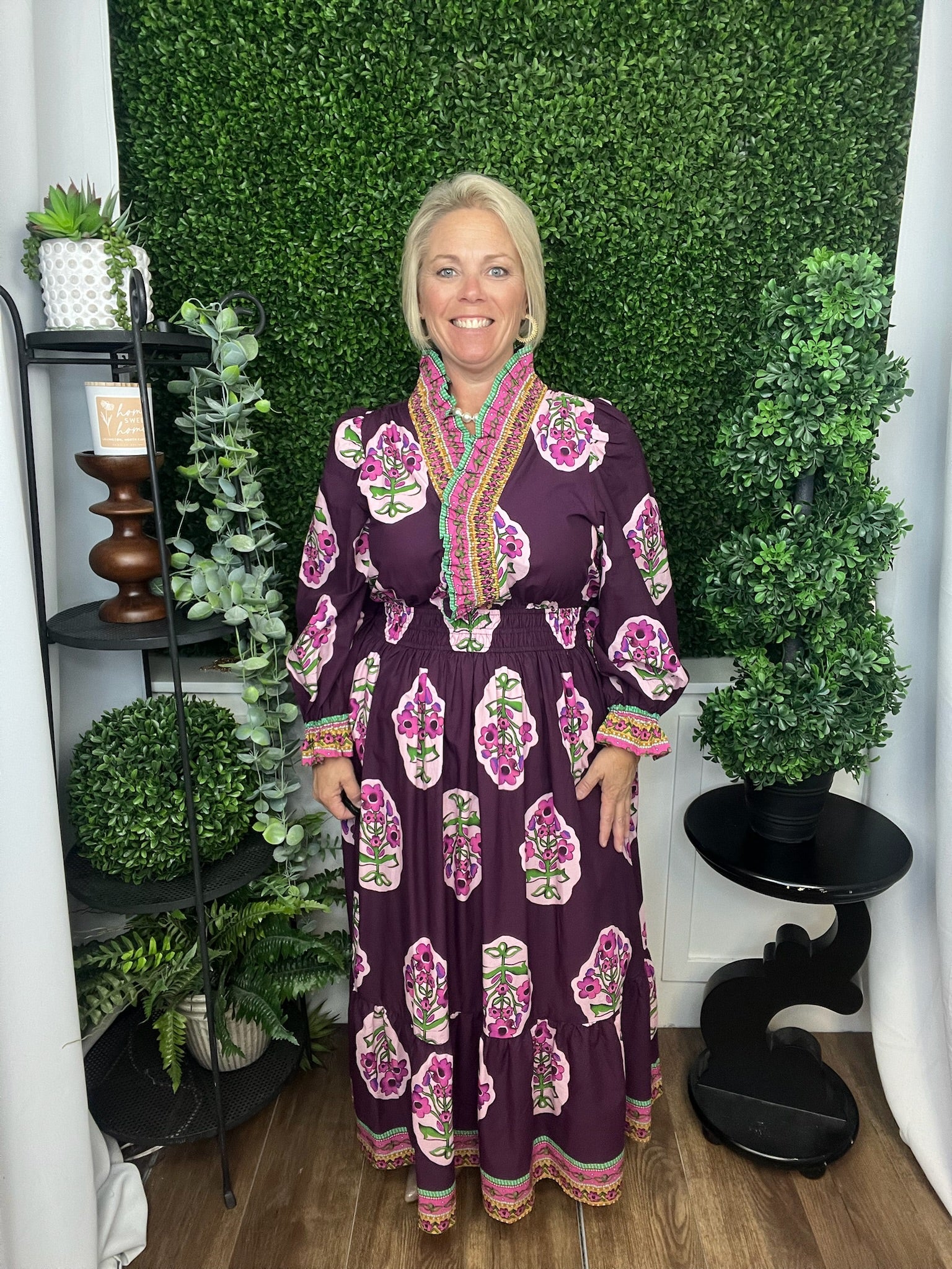 FLOWER PATCH BORDER VNEC OPEN COLLAR RUFFLE SLEEVE DRESS - PLUM MIX