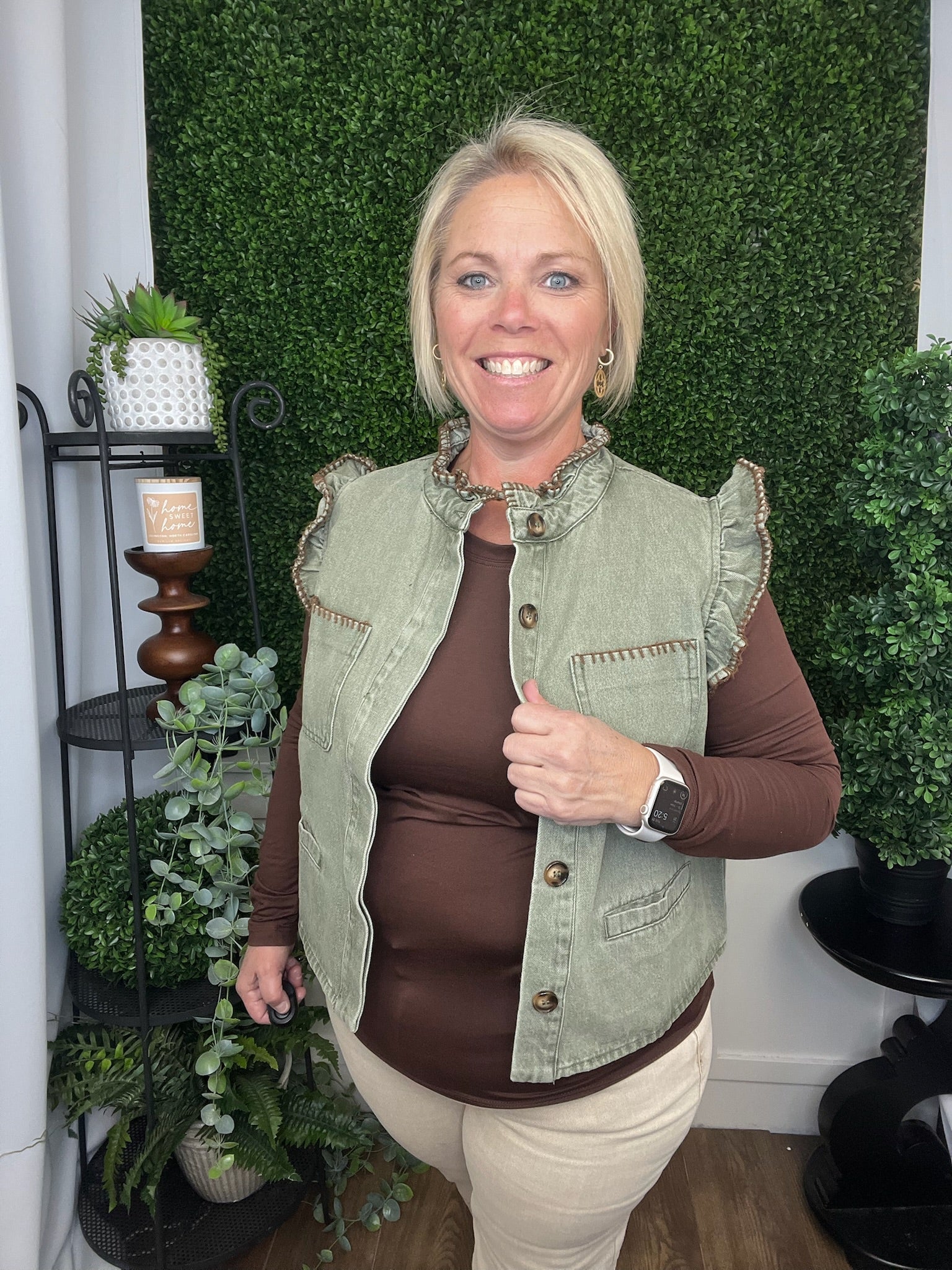 WASHED DENIM STITCH RUFFLED HIDDEN BUTTON VEST TOP - LT OLIVE/BROWN