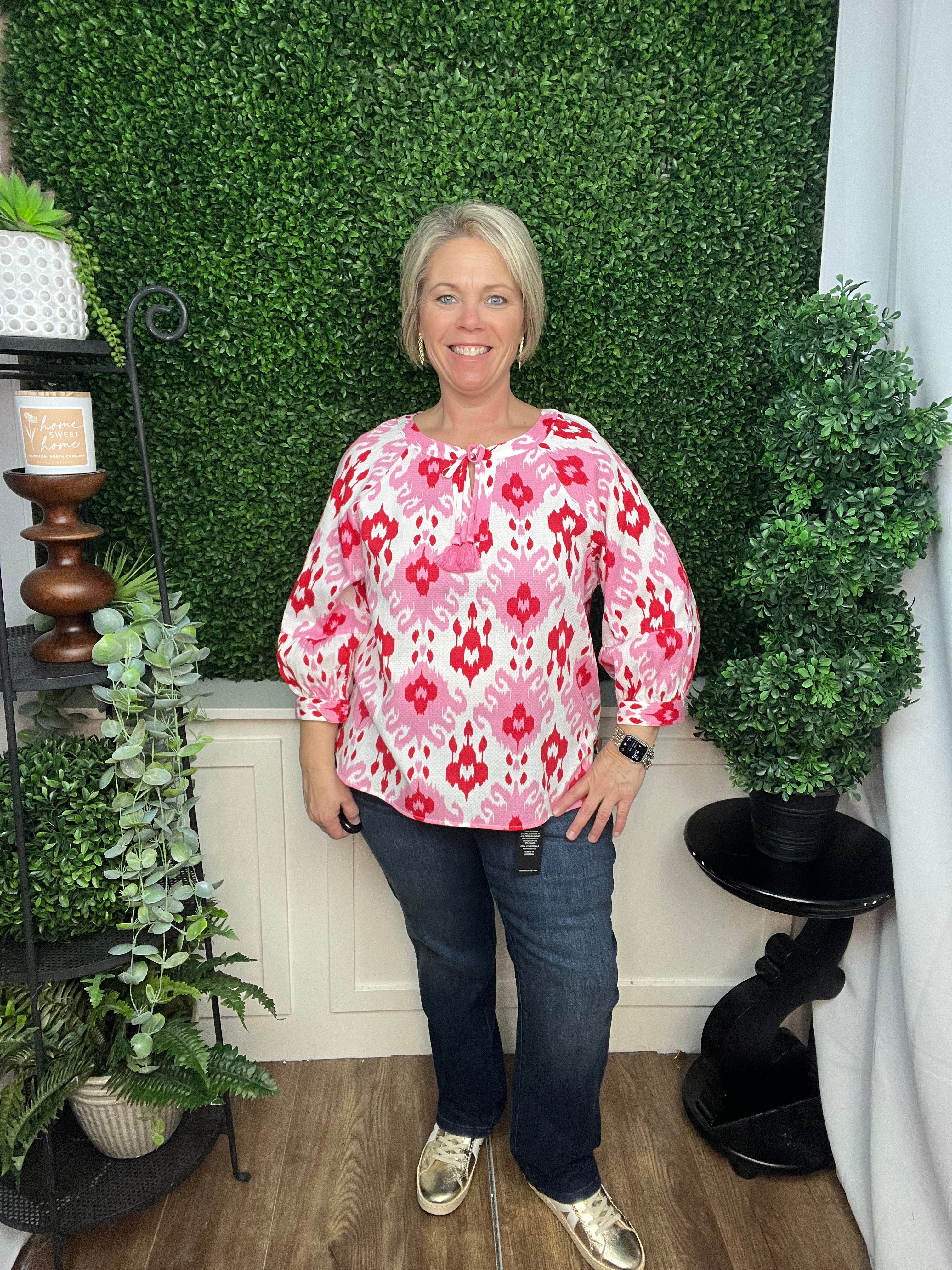 TEXTURED WOVEN POPOVER, SPLIT NECK W/TASSELS - TIE DYE MULTI