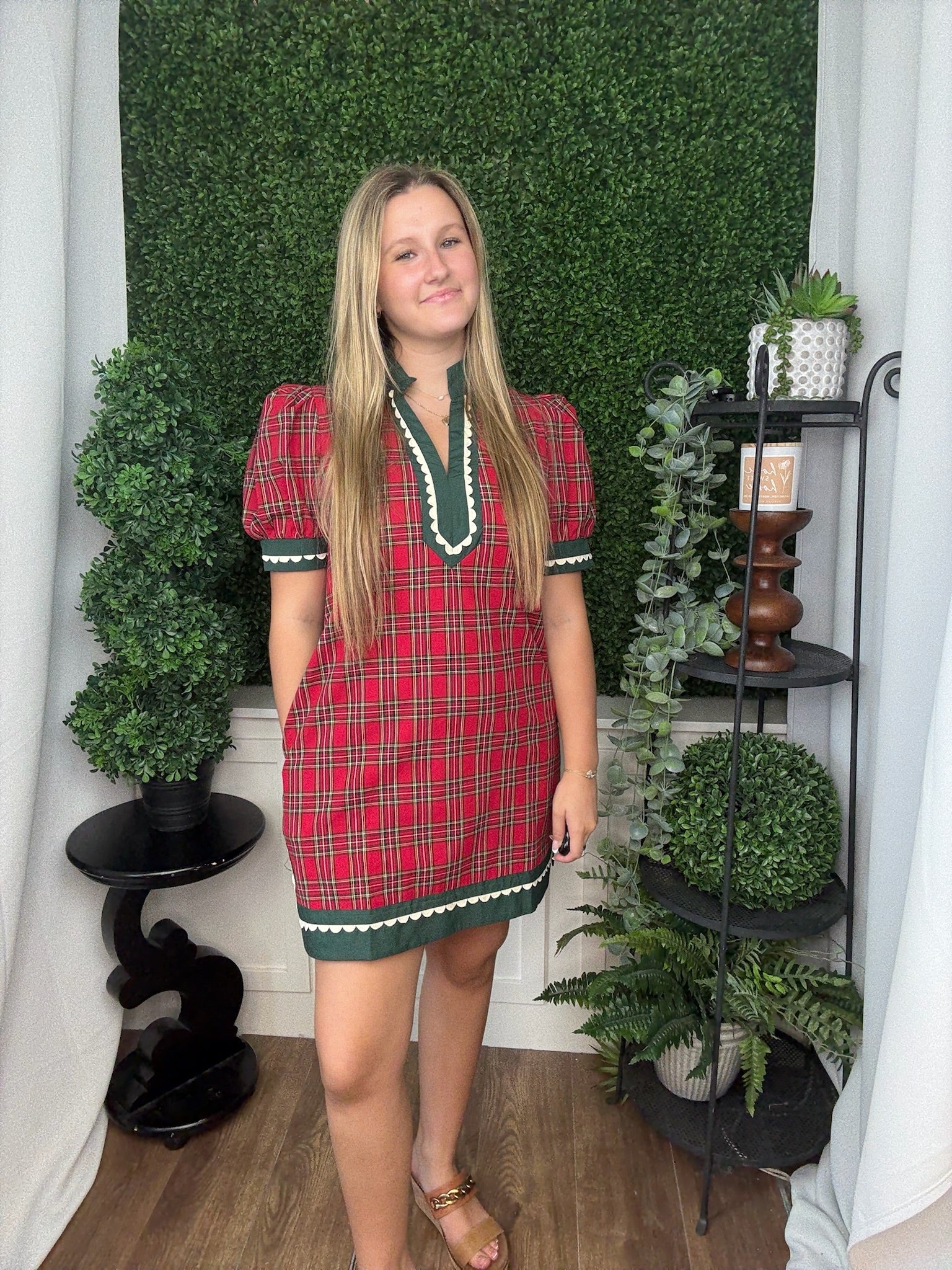 PLAID SHORT PUFF SLEEVE DRESS - RED