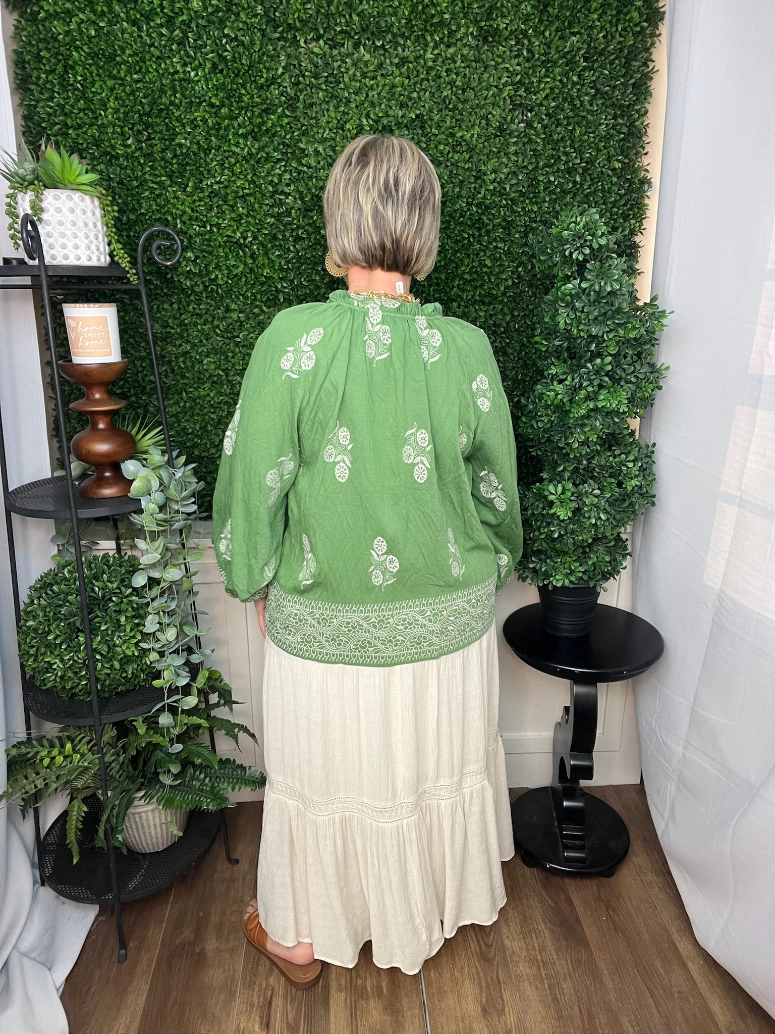 LONG SLEEVE SAGE W/WHITE EMBROIDERY