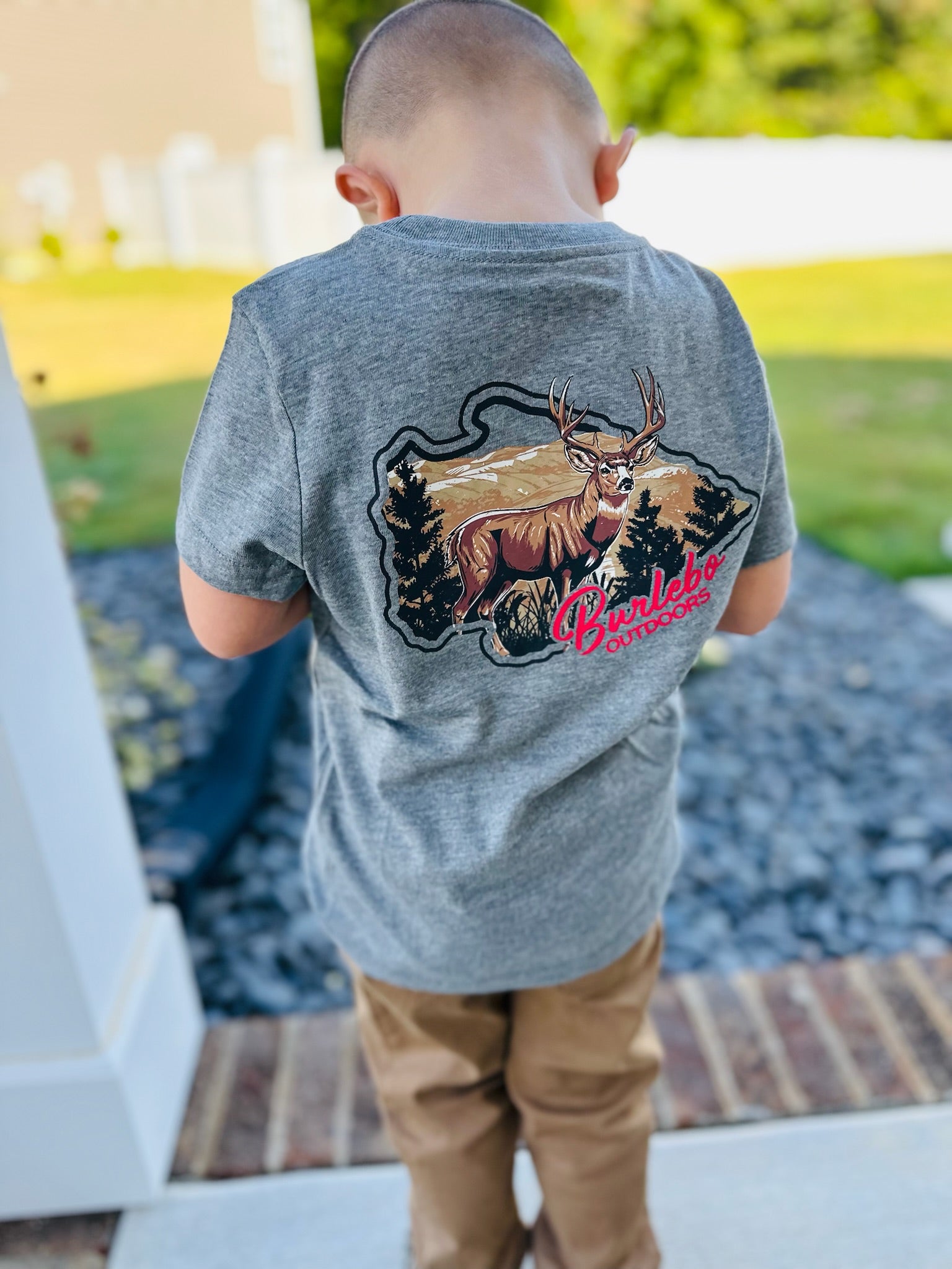 YOUTH - HILL COUNTRY BUCK SS TEE - DARK HEATHER GREY