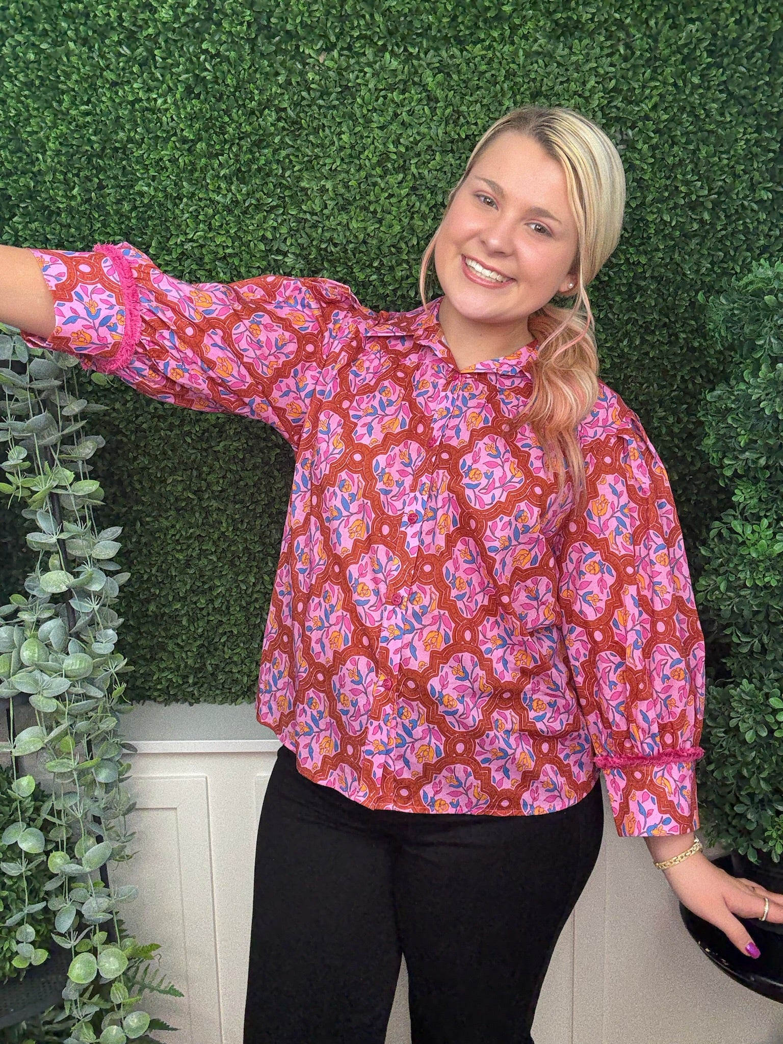 COLLARED PRINT BUTTON UP MULTI