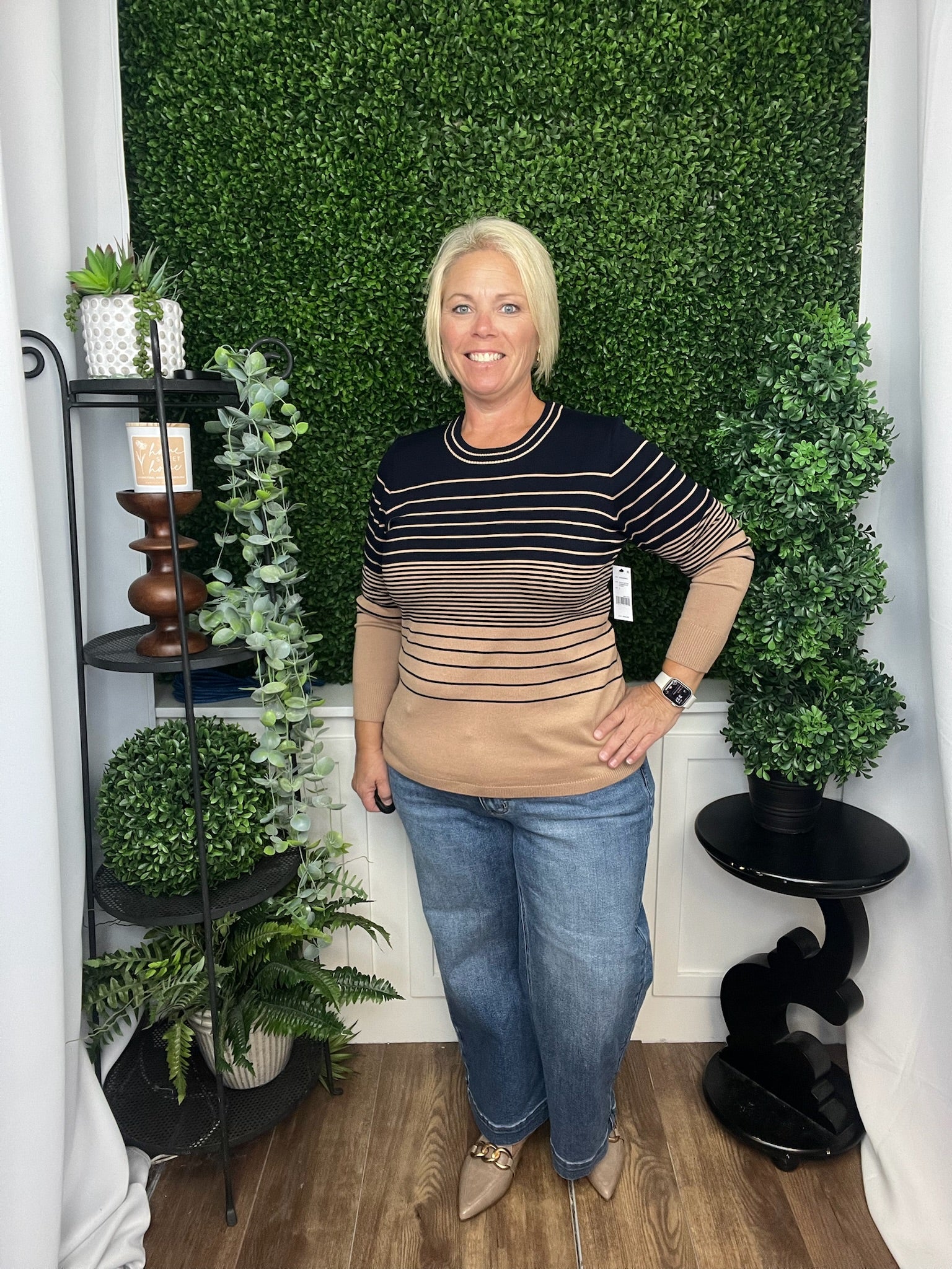 LONG SLEEVE CREW NECK SWEATER NAVY /TAN STRIPE