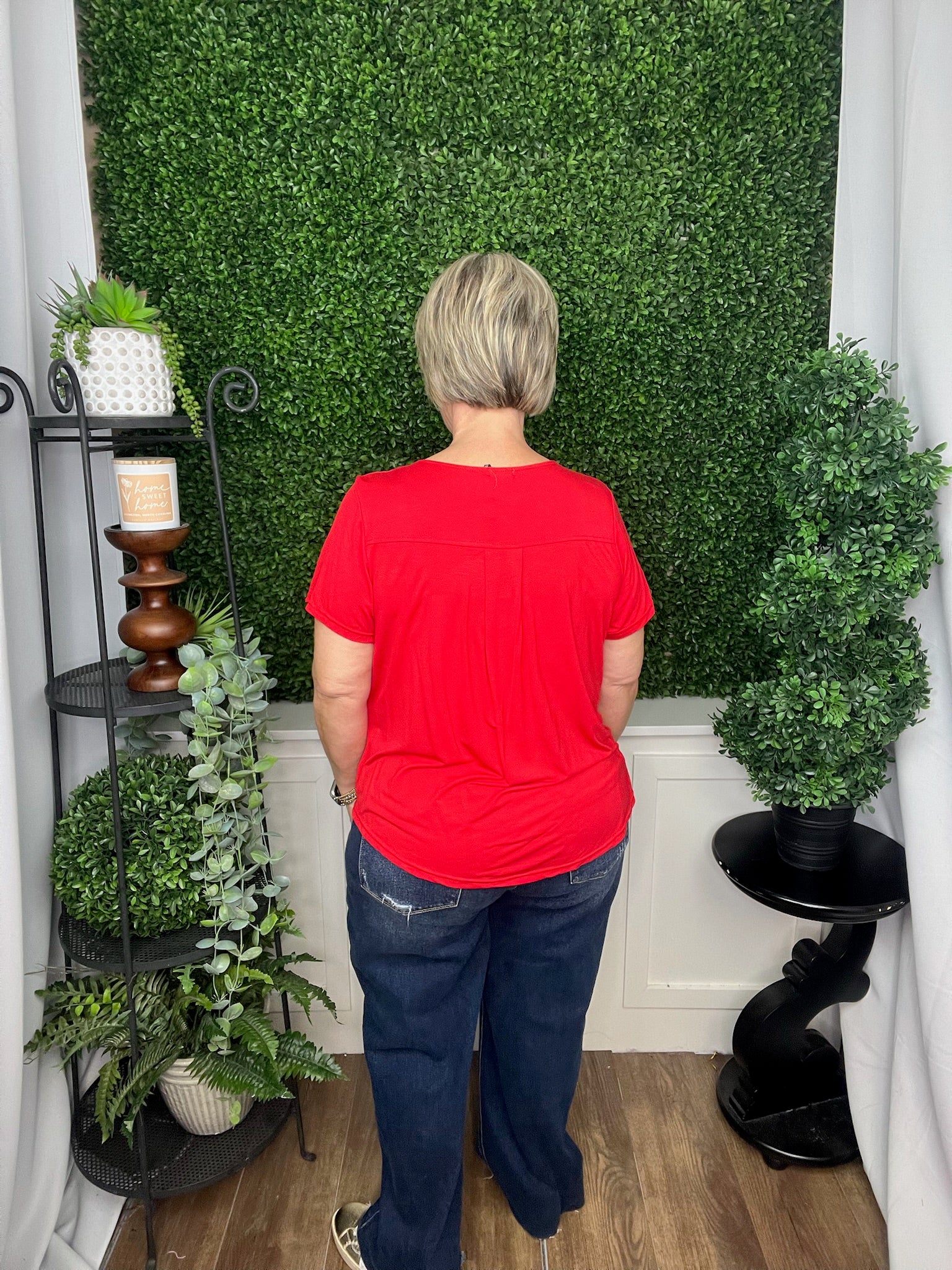 ERIN PLEAT BACK TEE - TANGO RED