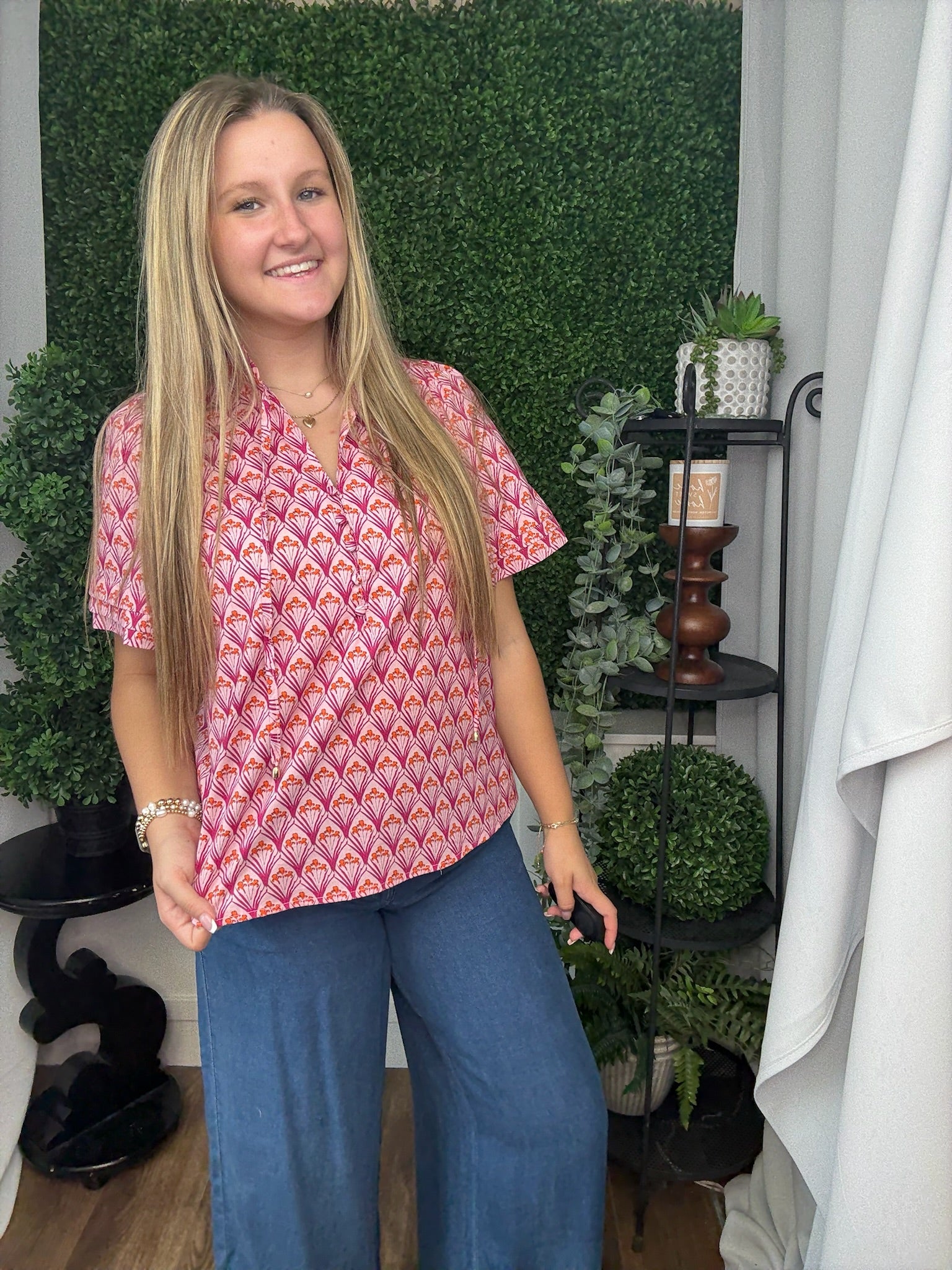 GEOMETRIC SS TOP W/RUFFLE MOCK NECK - PINK