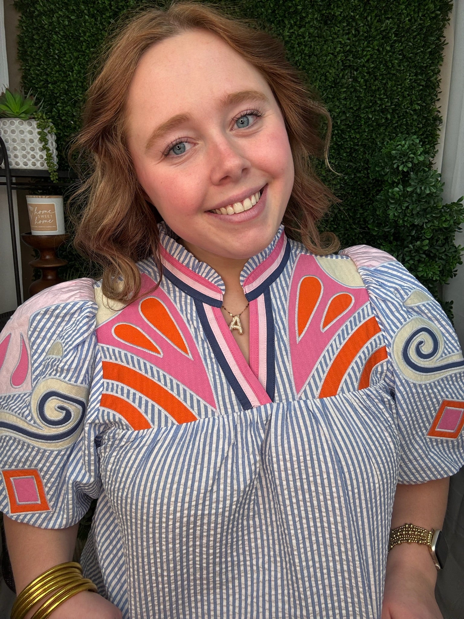 PUFF SLEEVE EMBROIDERY TEXTURED TOP - BLUE