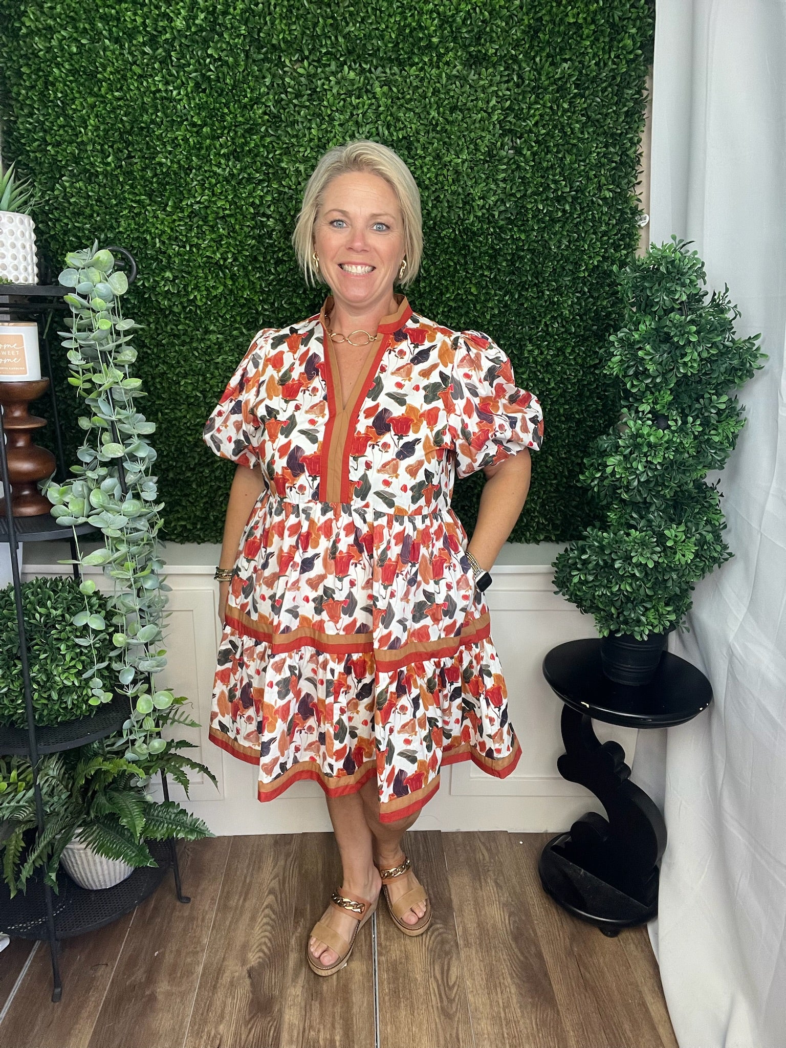 FLORAL PRINT SHORT BUBBLE SLEEVE PULLOVER MINI DRESS - PUMPKIN