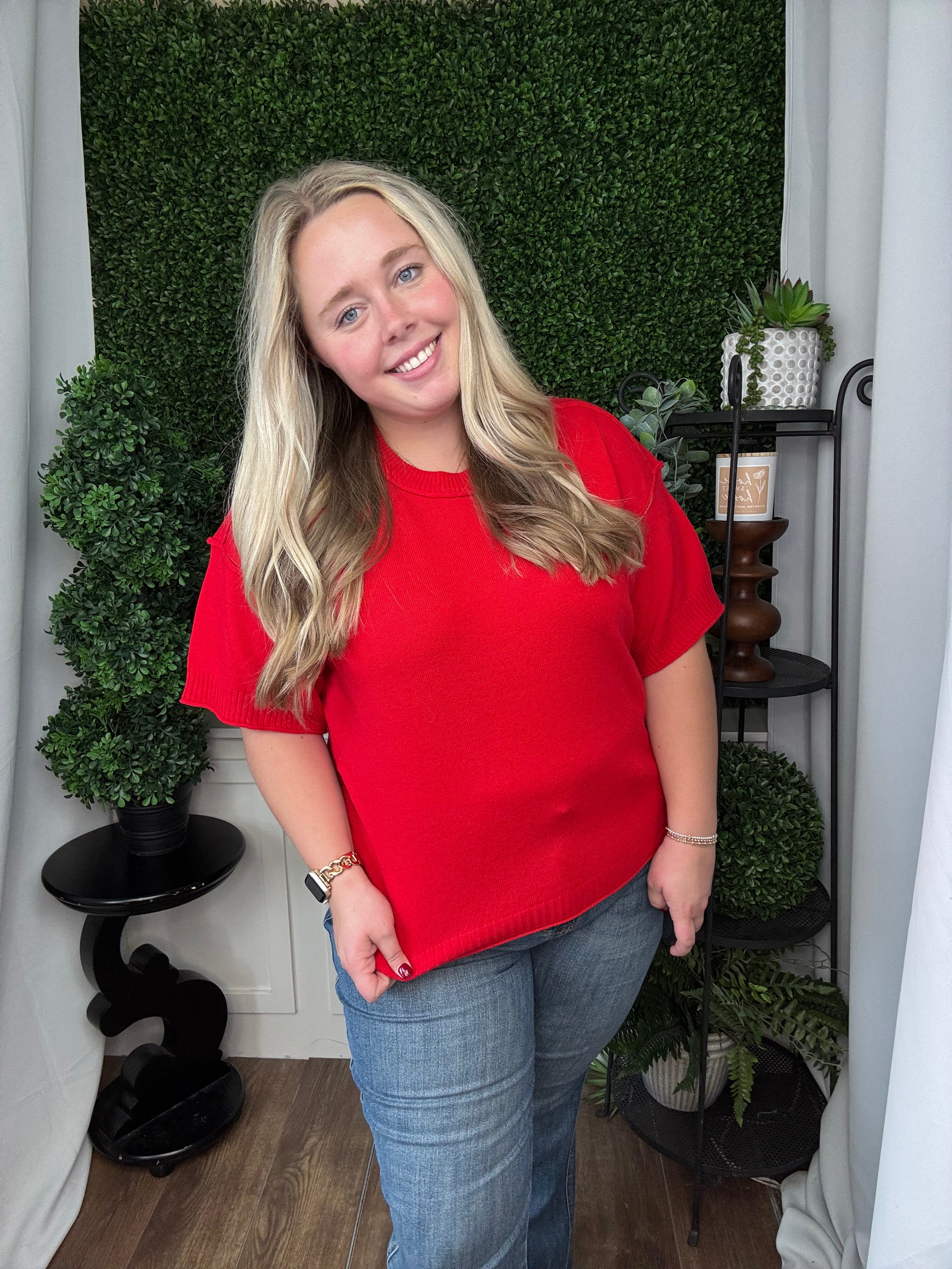 RAW EDGE ACCENT COMFY SWEATER TOP - RED