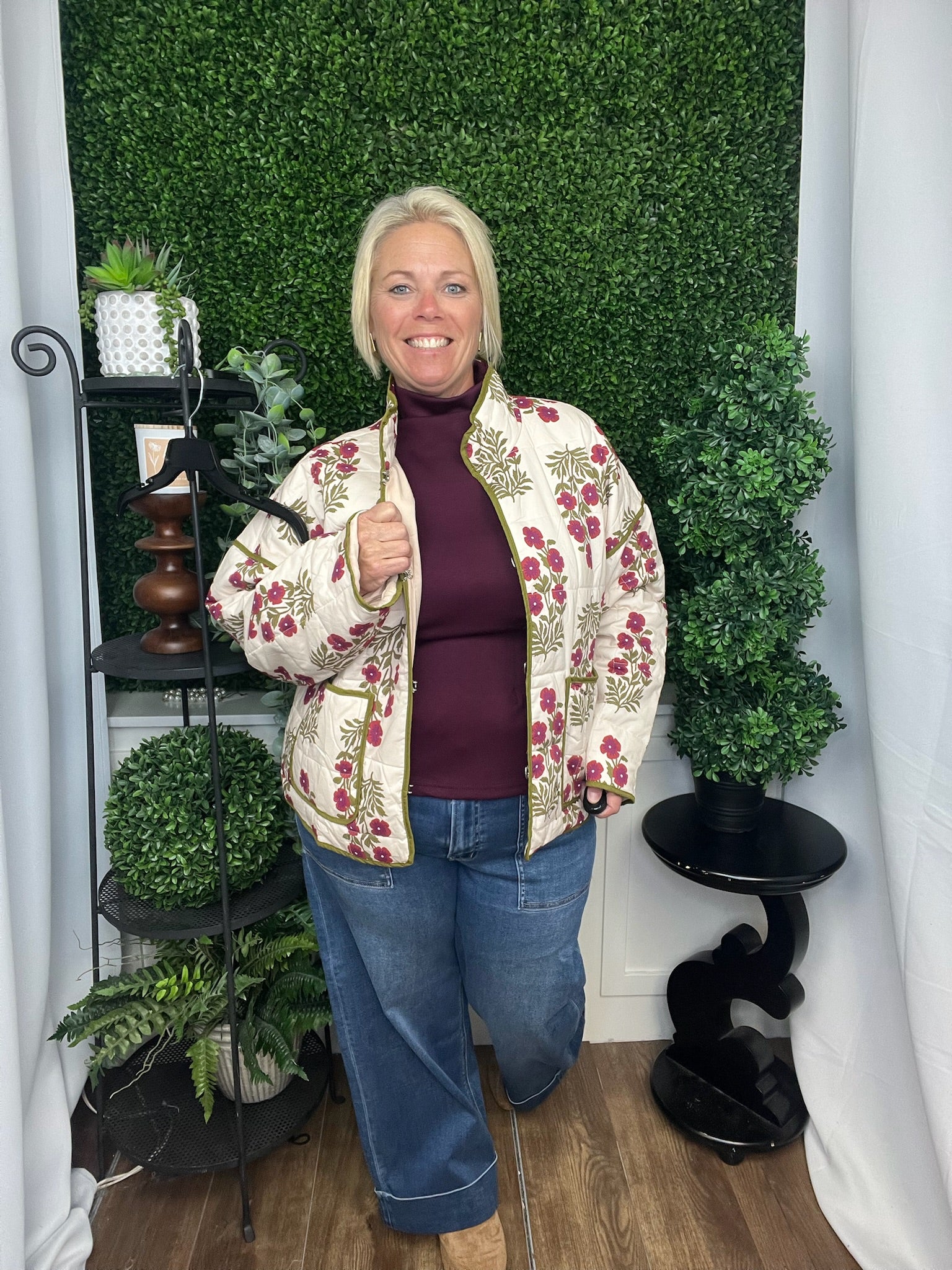 BOTANICAL QUILTED JACKET - RED ECRU