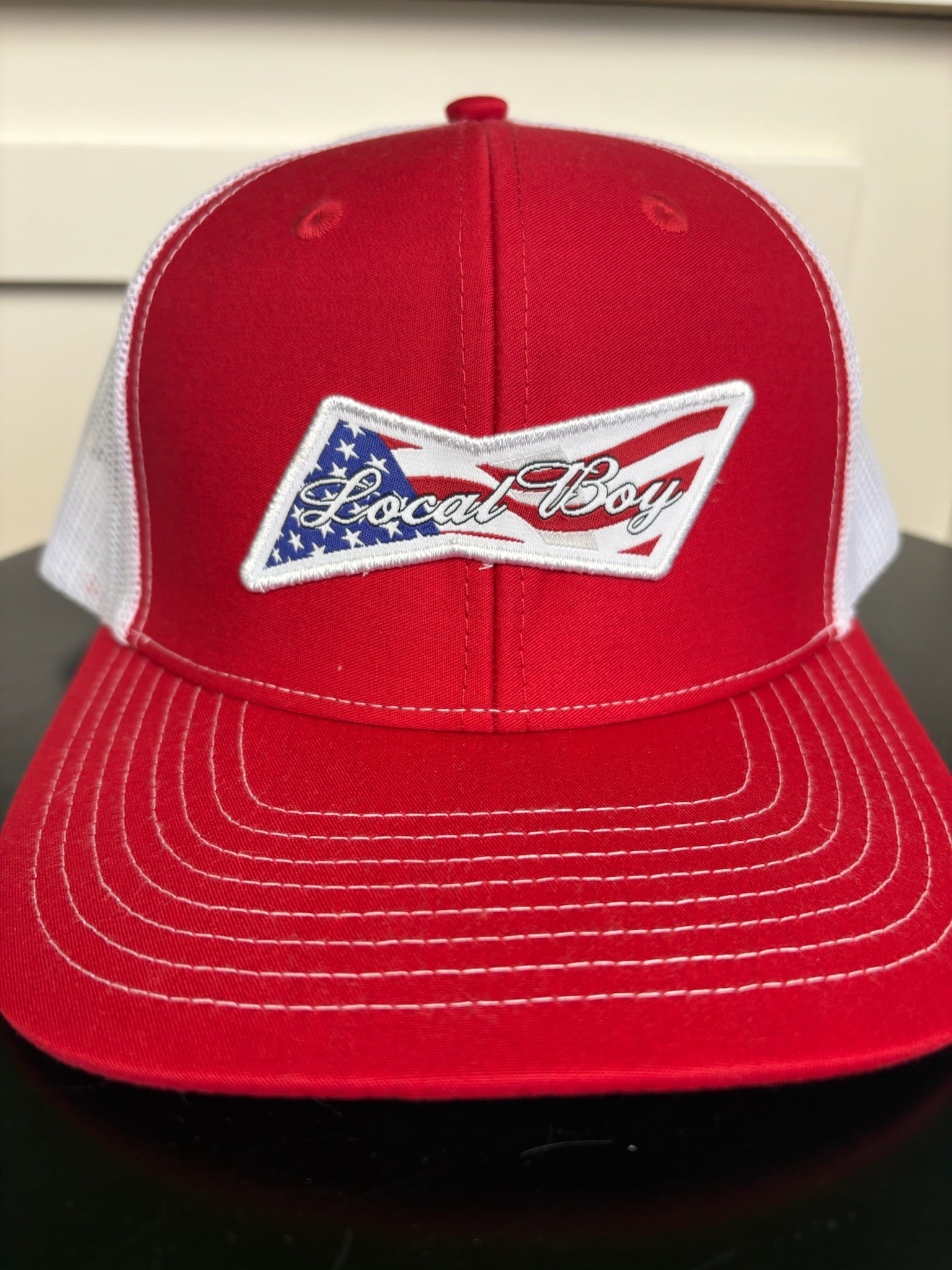 BUD TIE TRUCKER HAT - RED/WHITE