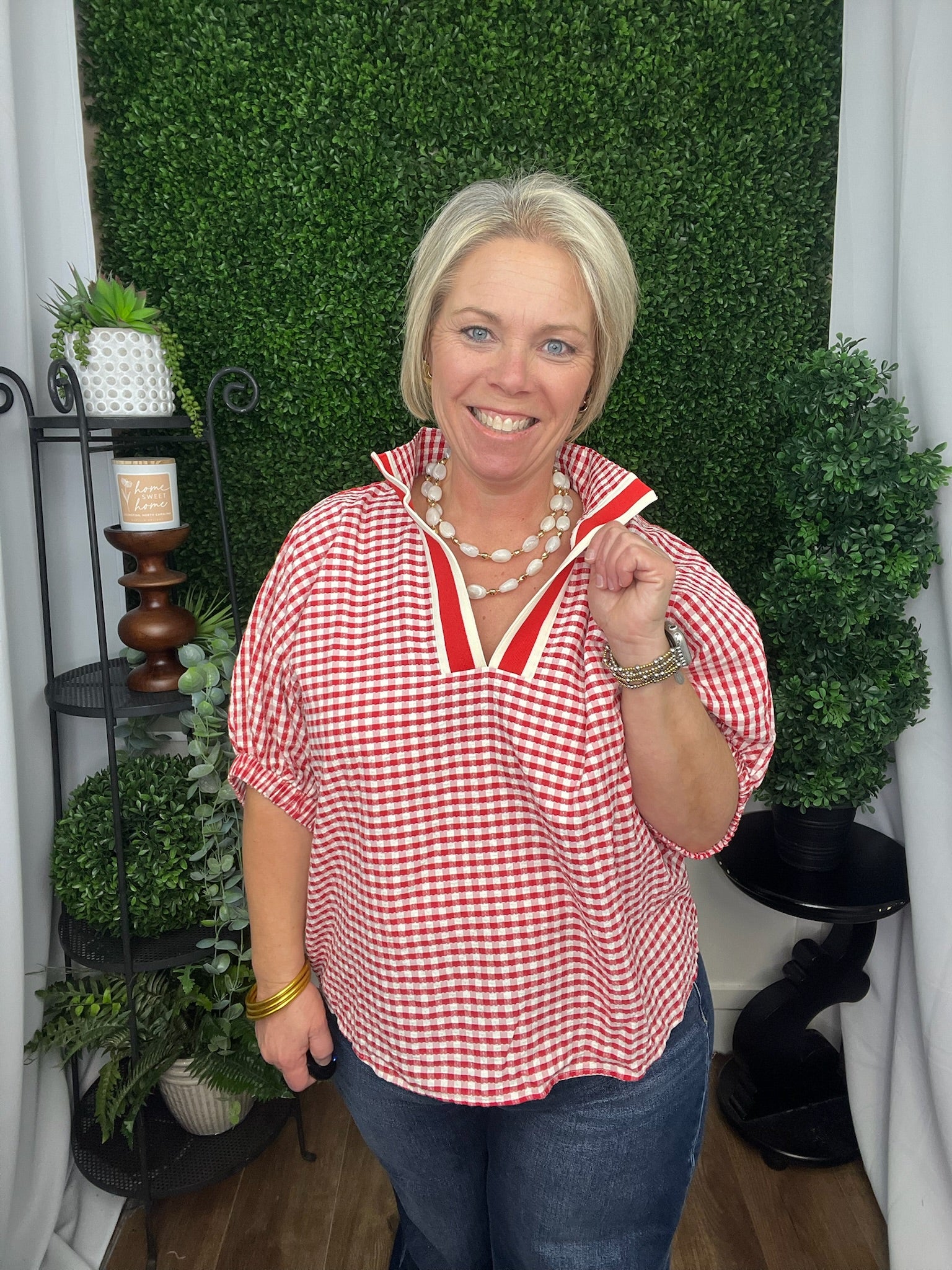 SHORT SLEEVE VNECK BLOUSE