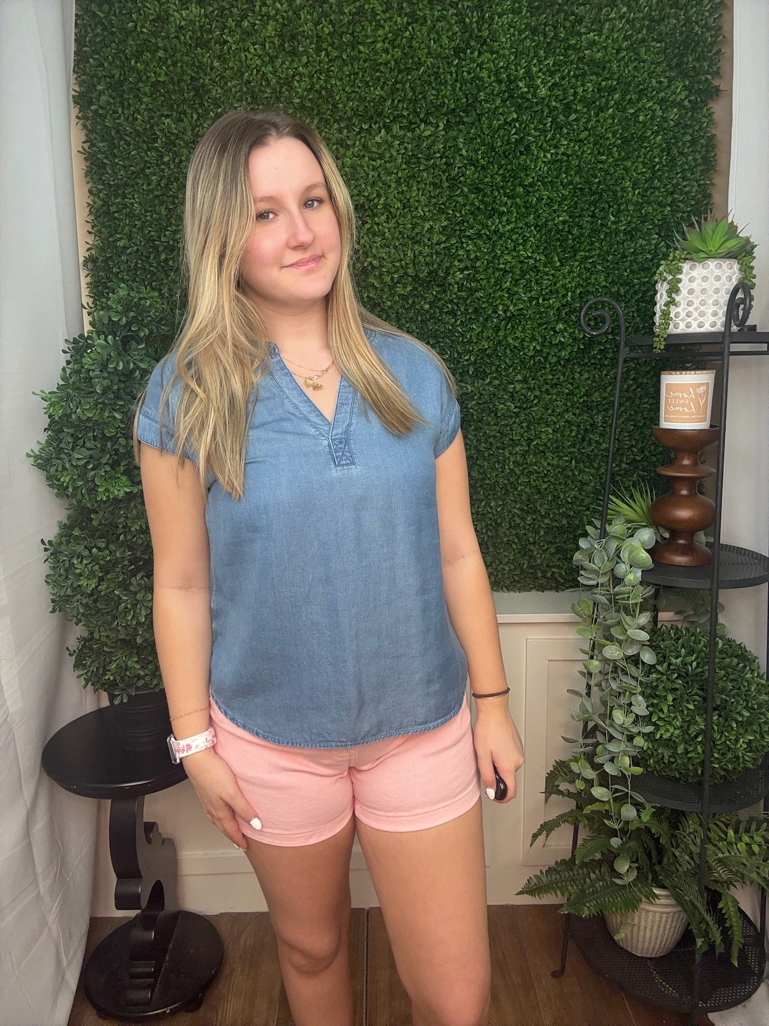 Chambray Split Neck Cap Sleeve Blouse