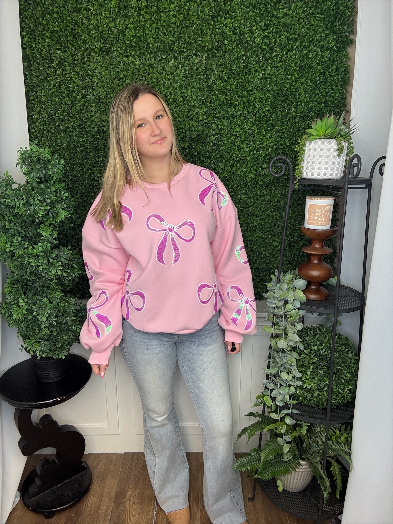 SEQUIN BOWS SWEATSHIRT - PINK