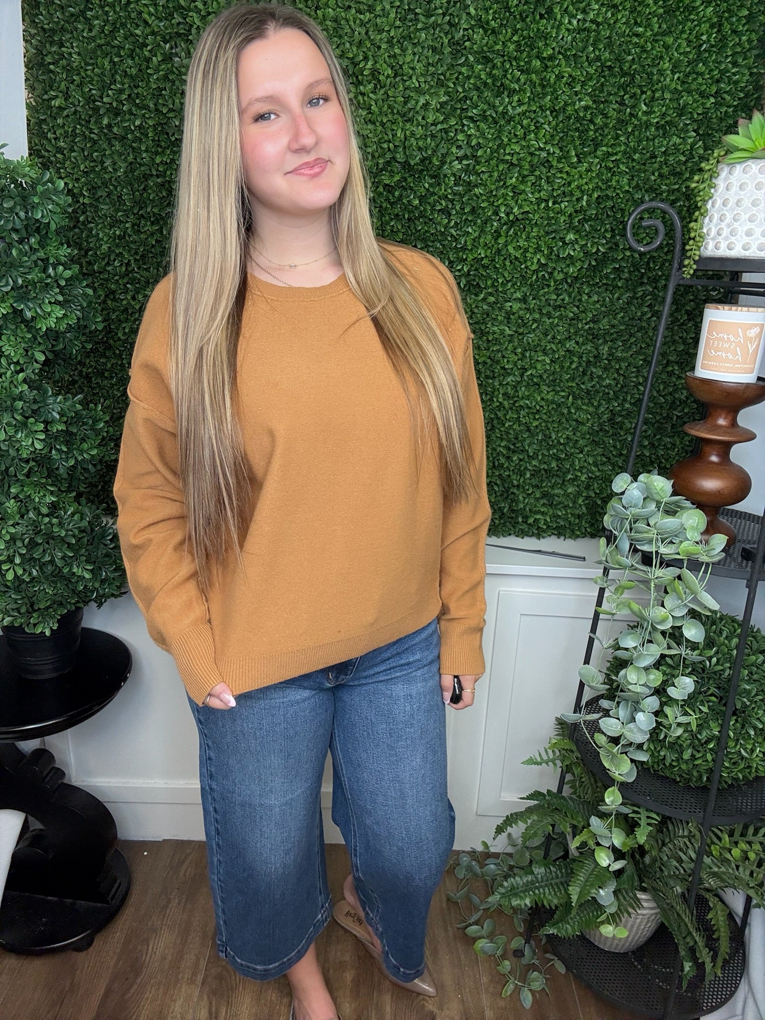 EXPOSED SEAMS LS SWEATER - CAMEL