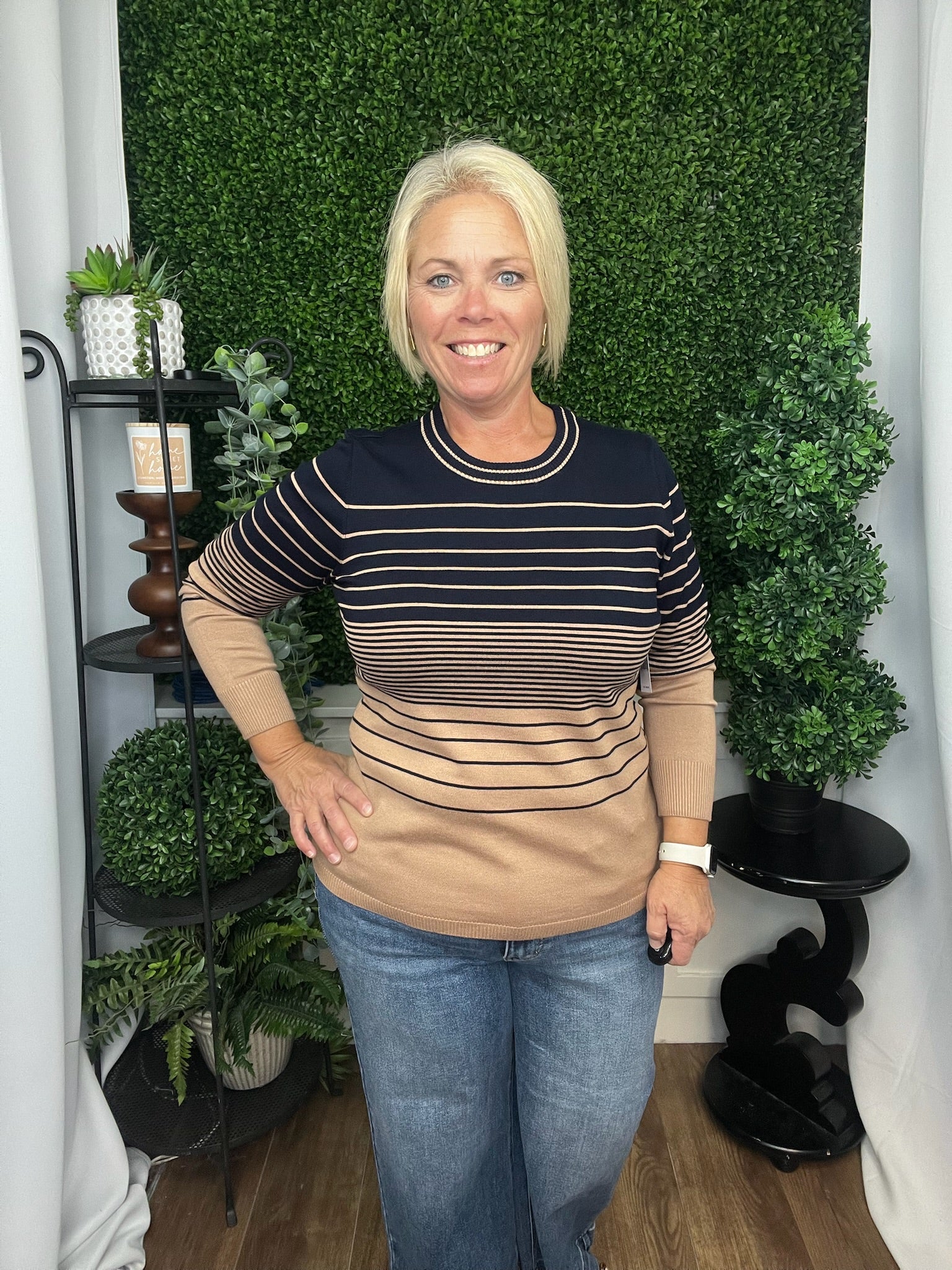 LONG SLEEVE CREW NECK SWEATER NAVY /TAN STRIPE