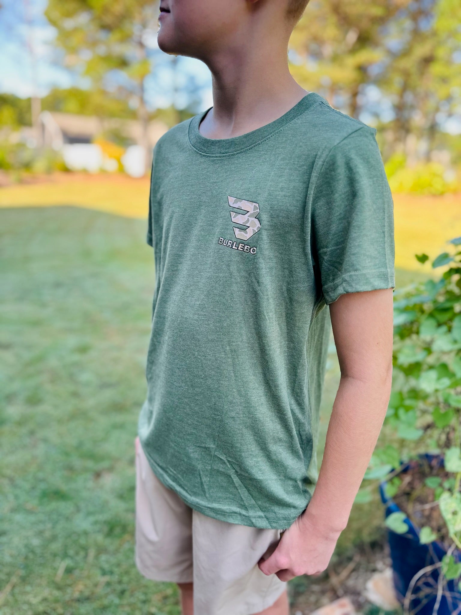YOUTH - MALLARD CAMO DOG SS TEE - HEATHER OLIVE