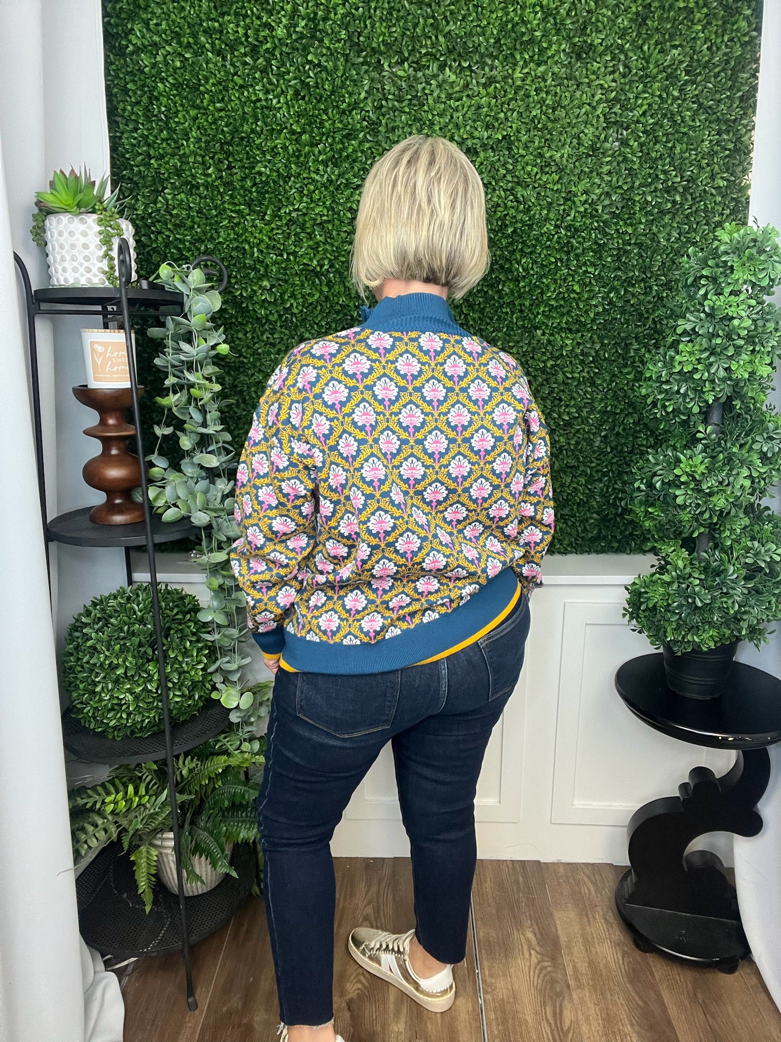 FLORAL MOCK NECK HALF ZIP PULLOVER - PEACOCK BLUE MULTI