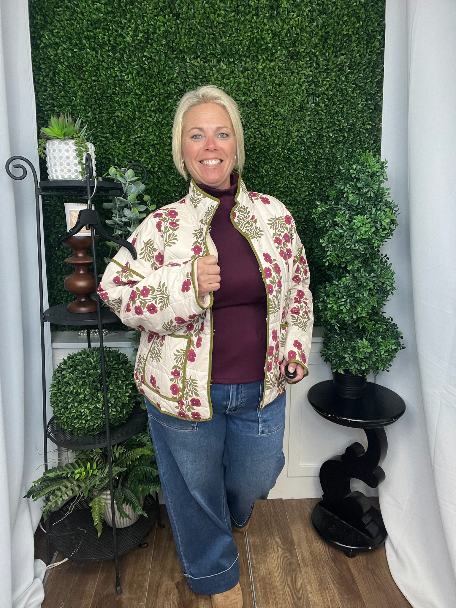 BOTANICAL QUILTED JACKET - RED ECRU