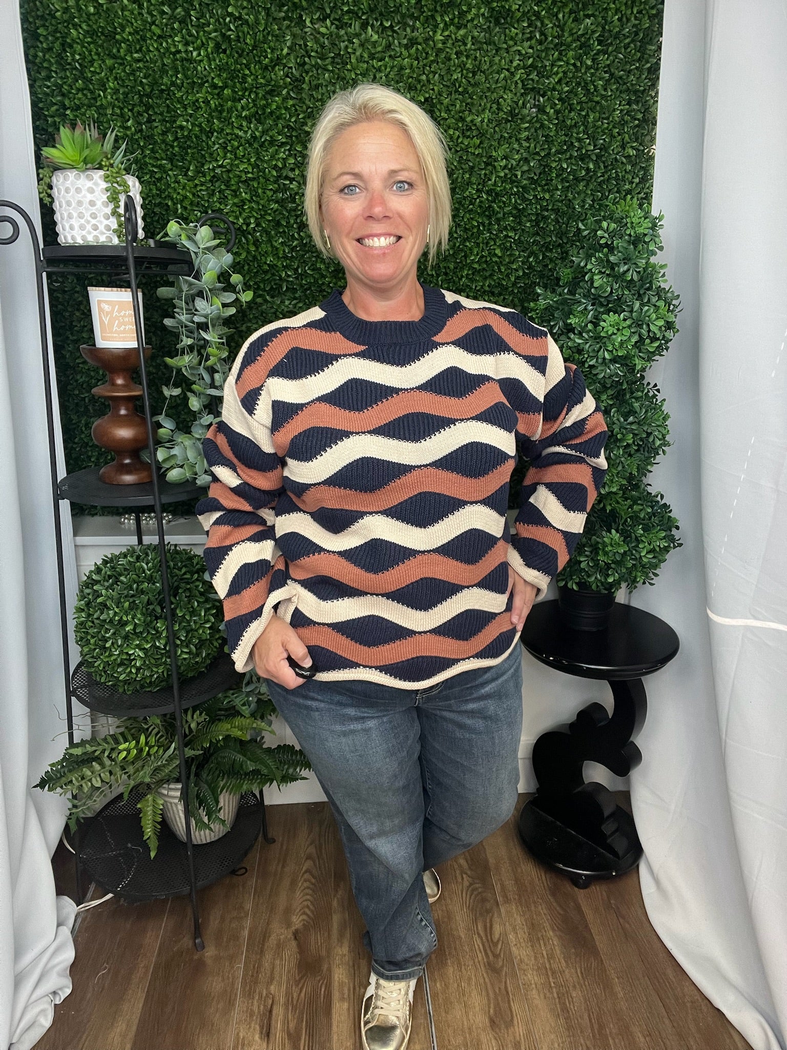 LS WAVY STRIPE SWEATER TOP - NAVY/CINNAMON