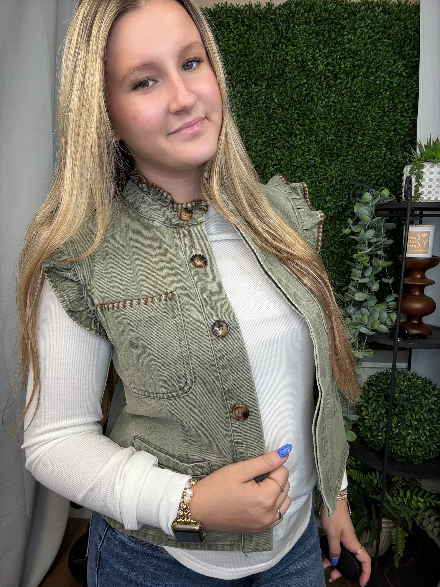 WASHED DENIM STITCH RUFFLED HIDDEN BUTTON VEST TOP - LT OLIVE/BROWN