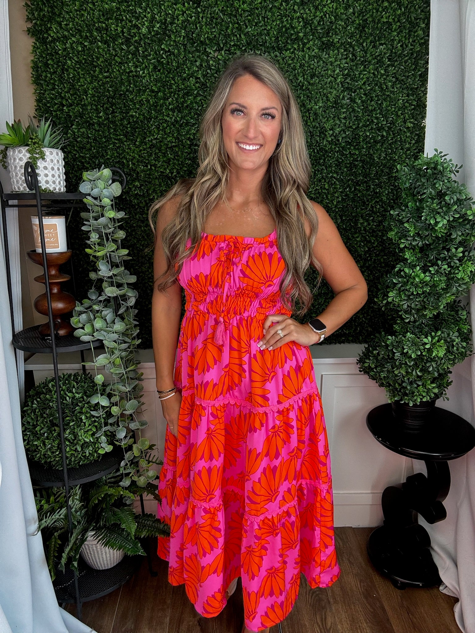 BANANA PRINT SLEEVELESS MAXI DRESS - HOT PINK