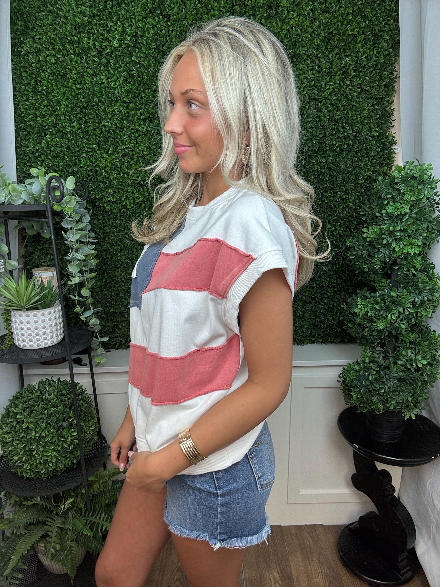 Vintage Inspired American Flag Graphic Tee