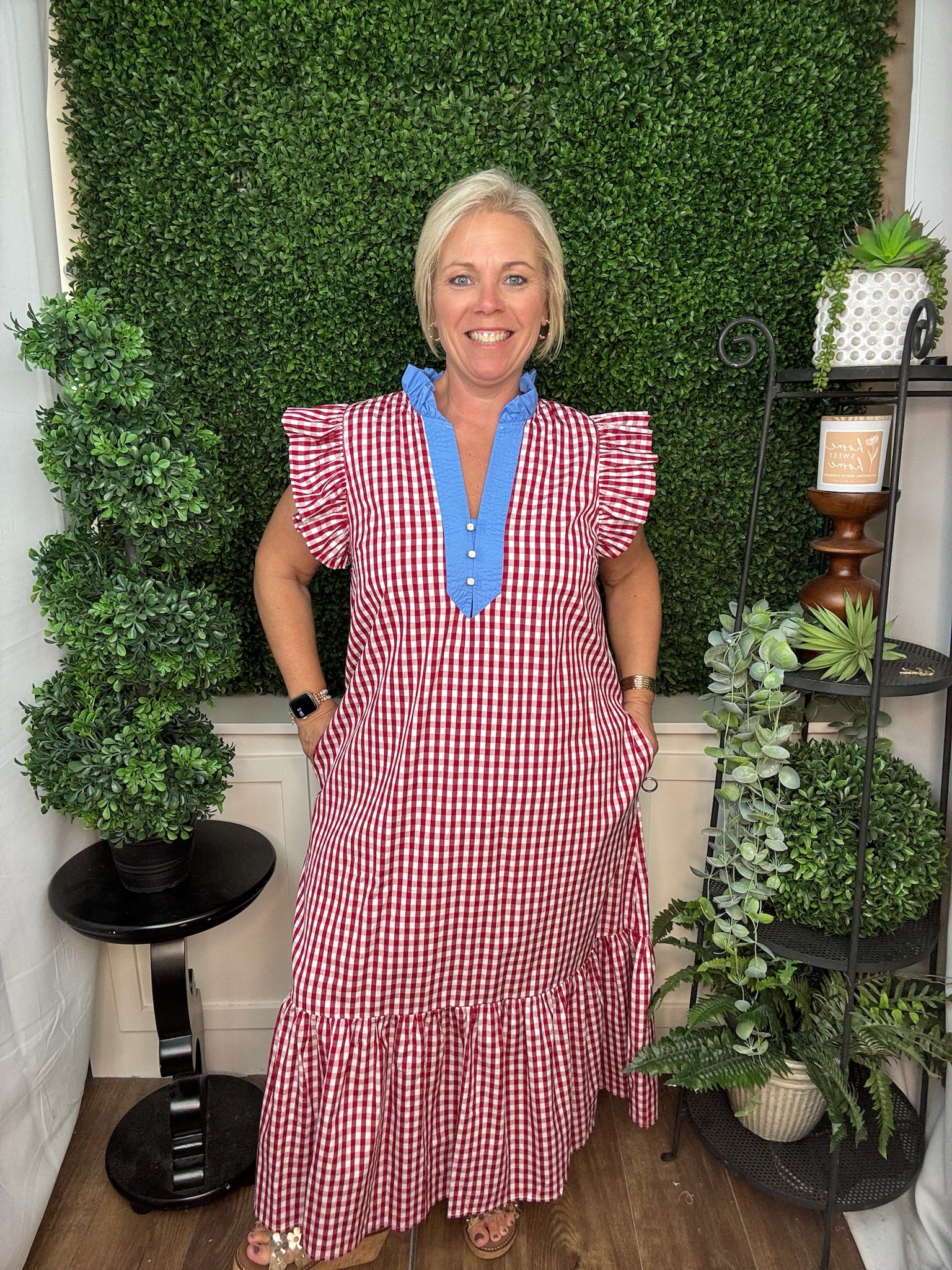 GINGHAM FLUTTER SLEEVE MIDI DRESS - RED