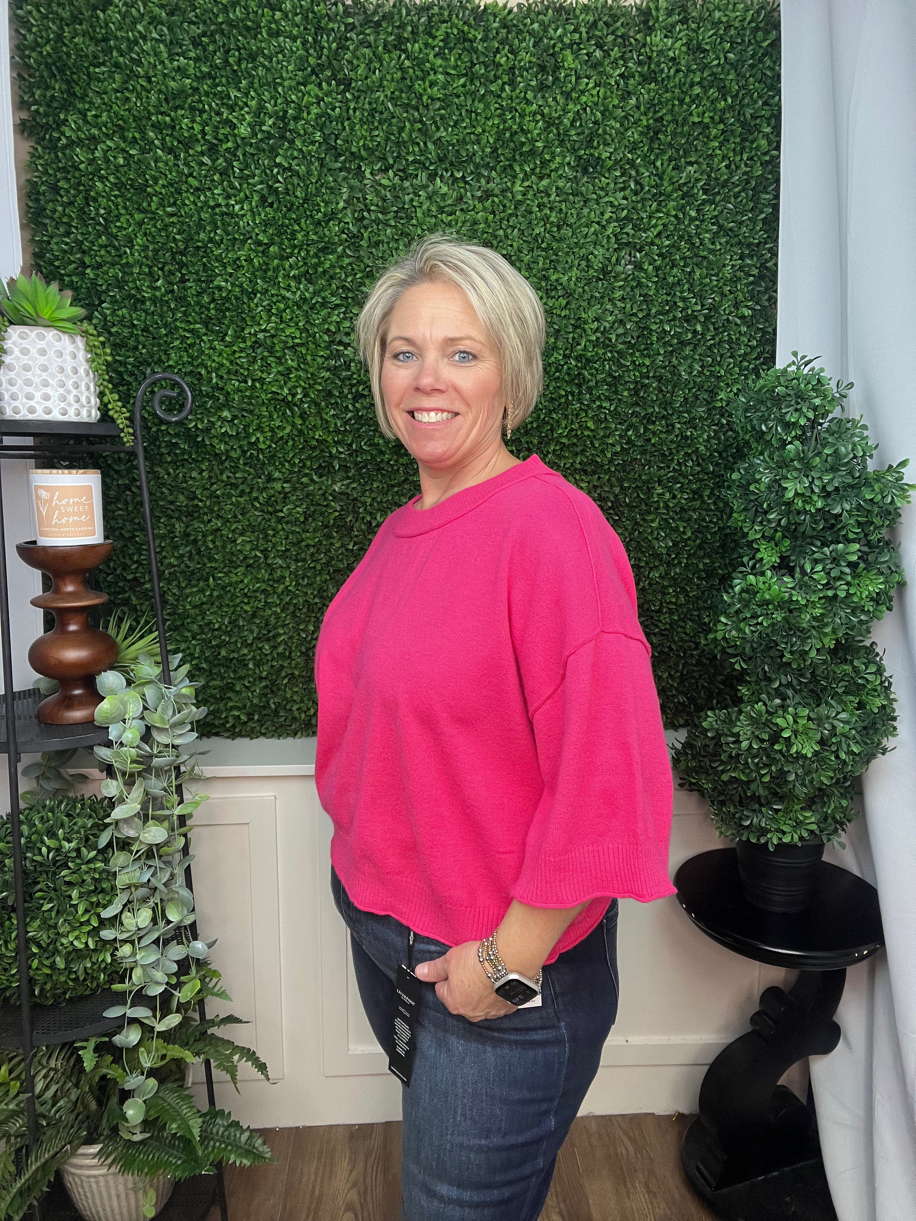 CREW NECK 3/4 SLEEVE TOP - GREEN/PINK