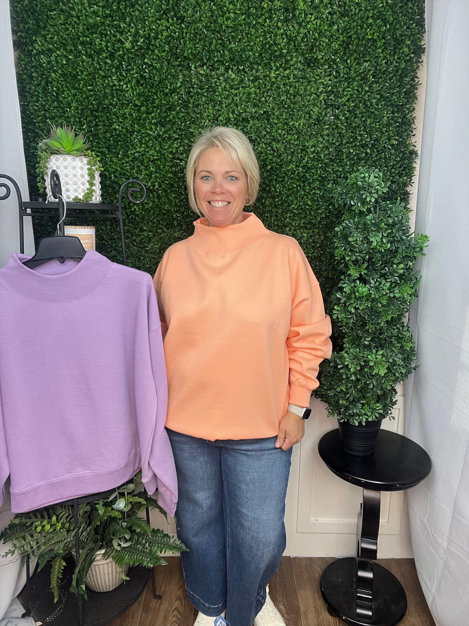 LINGO LS MOCK-CREW OVERSIZED FLEECE - CREAMSICLE