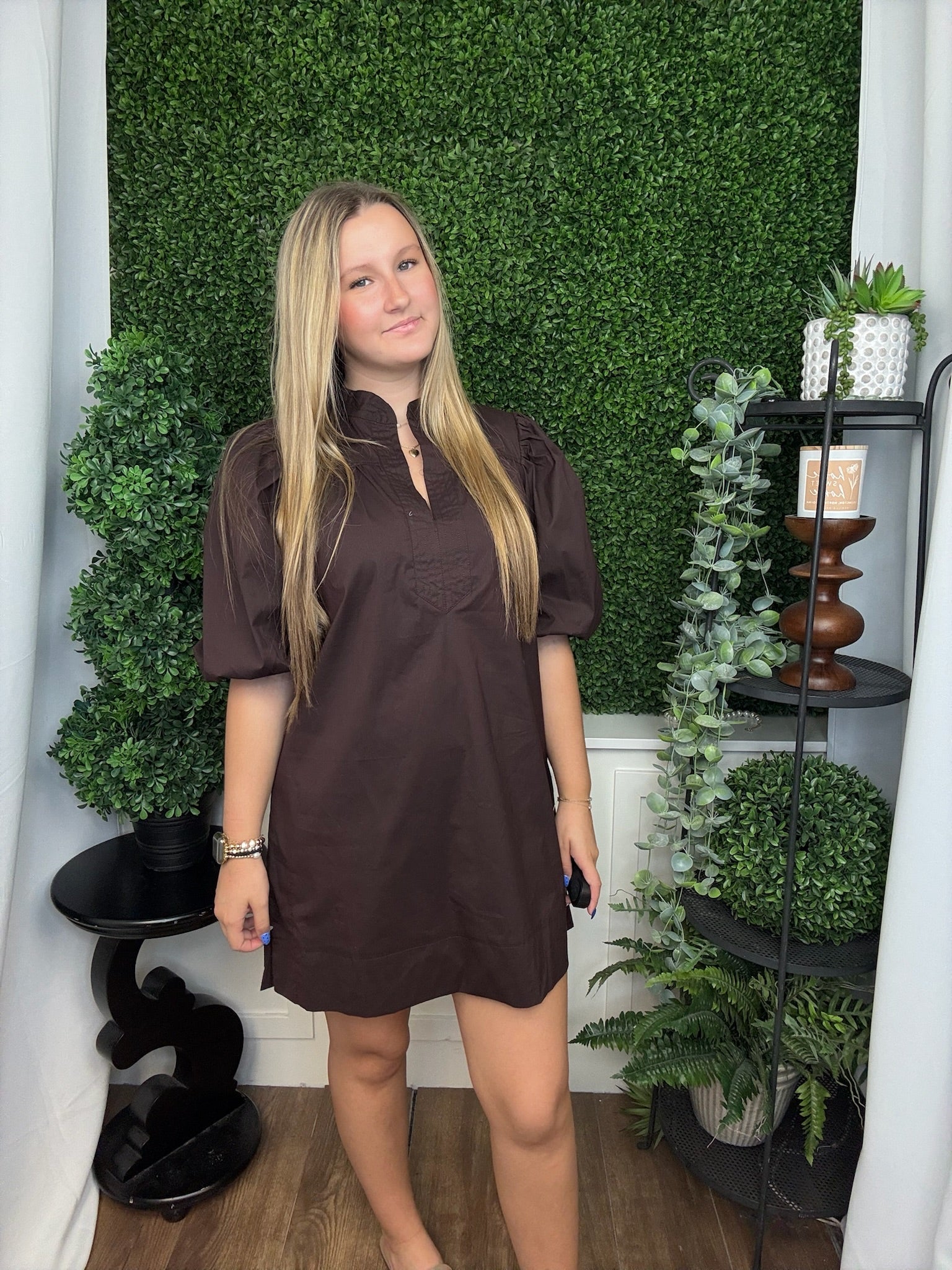 CHINA COLLAR V-NECK BUBBLE SLV MINI DRESS - BROWN