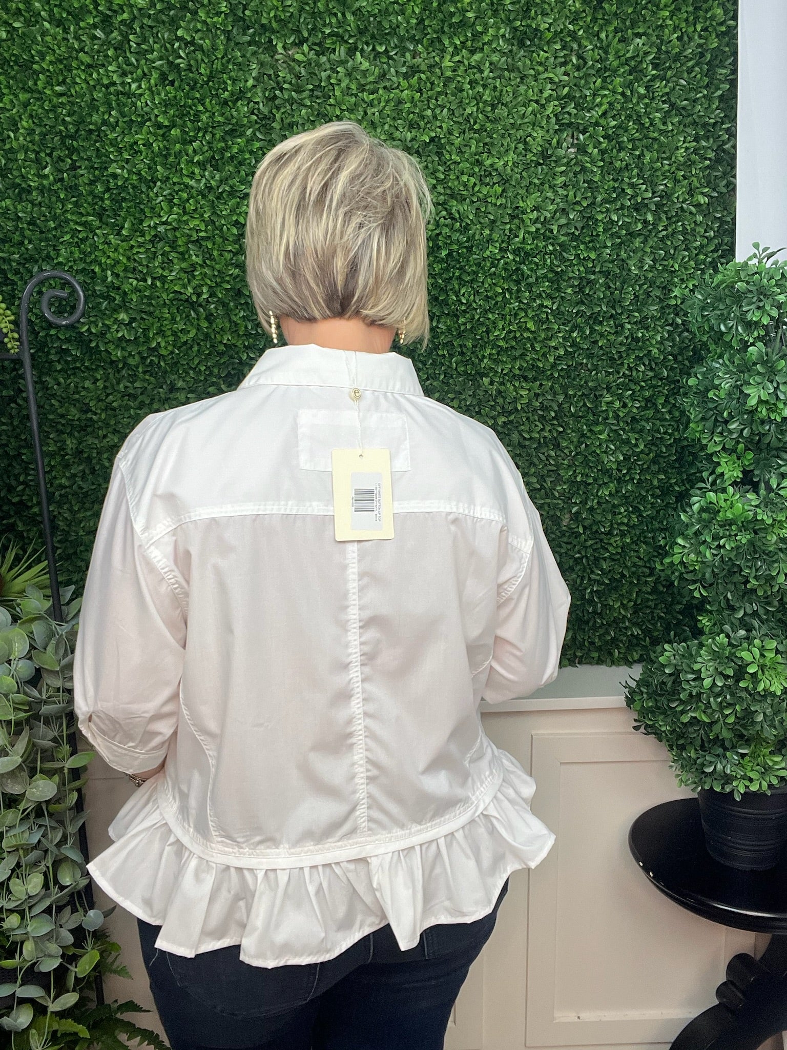 OFF WHITE BUTTON UP TOP