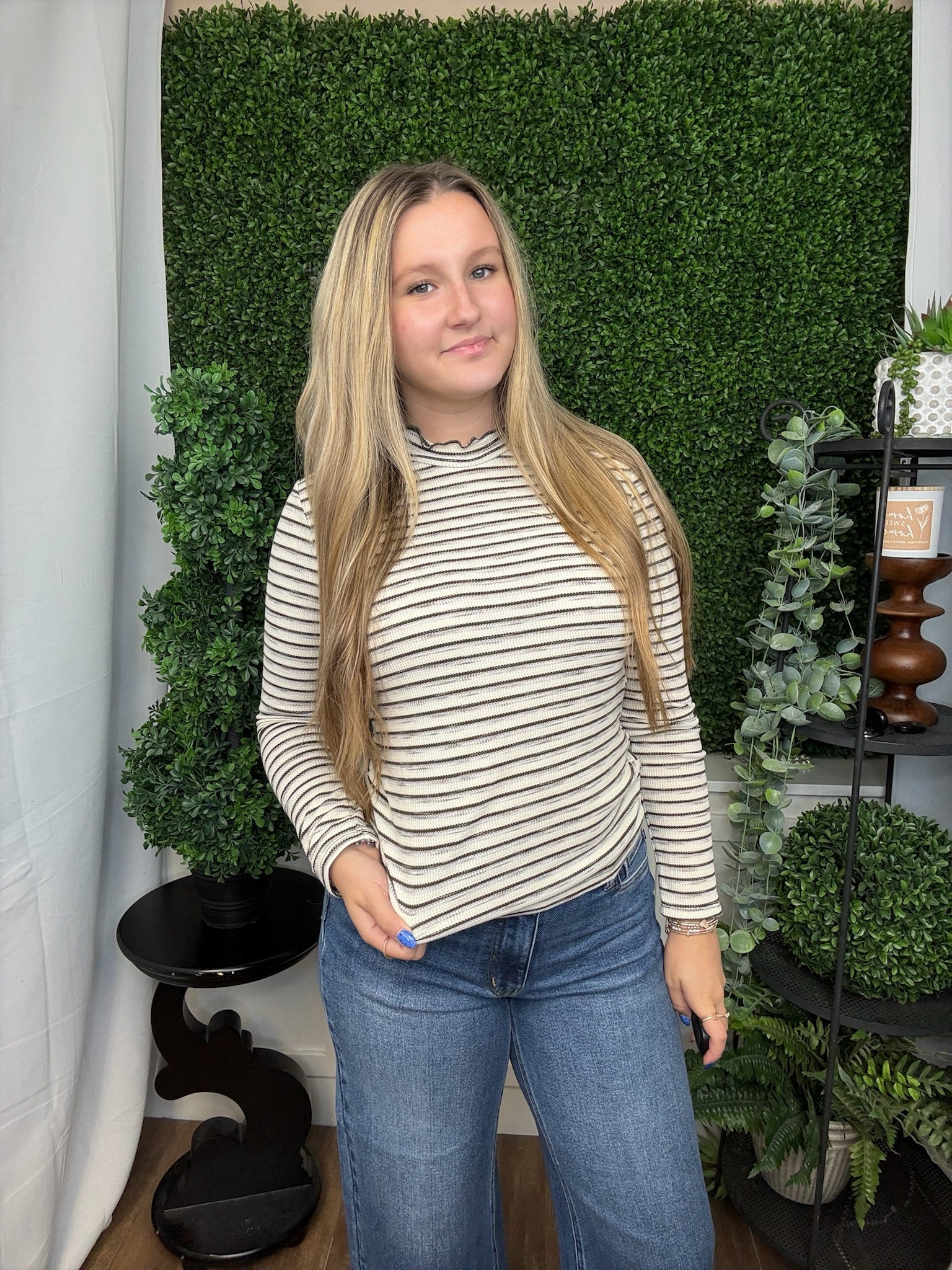 LETTUCE EDGED MOCK NECK LS KNIT TOP