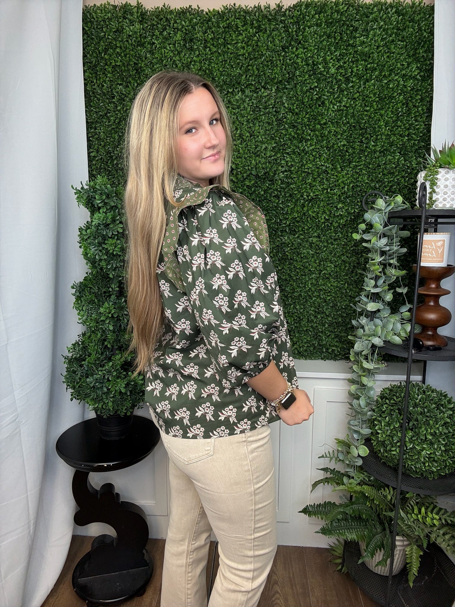 3/4 SLEEVE SMOCKED NECK WOVEN PRINT TOP - OLIVE