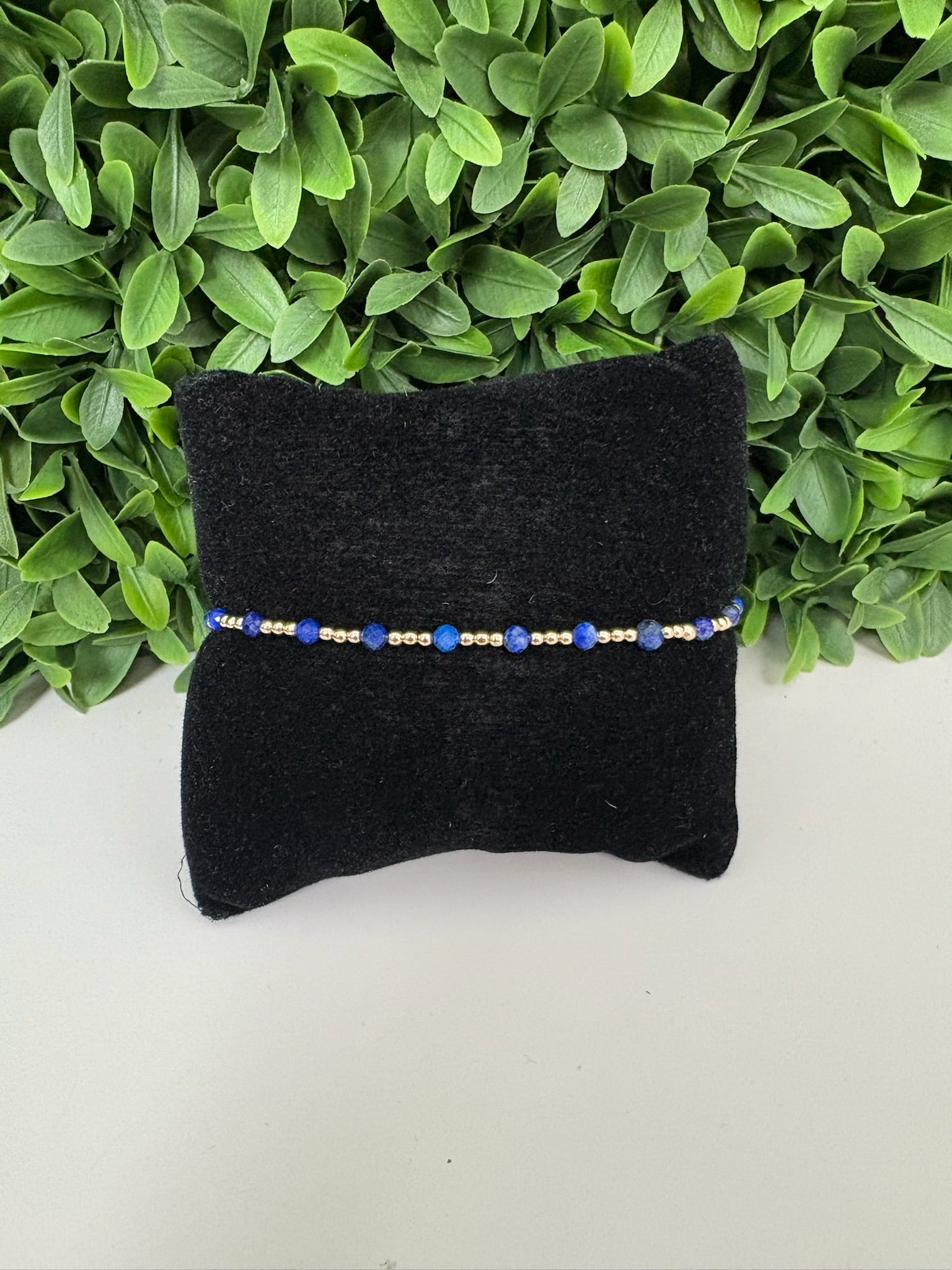 EXT GEMSTONE GOLD SINCERITY PATTERN 3MM BEAD BRAC -LAPIS