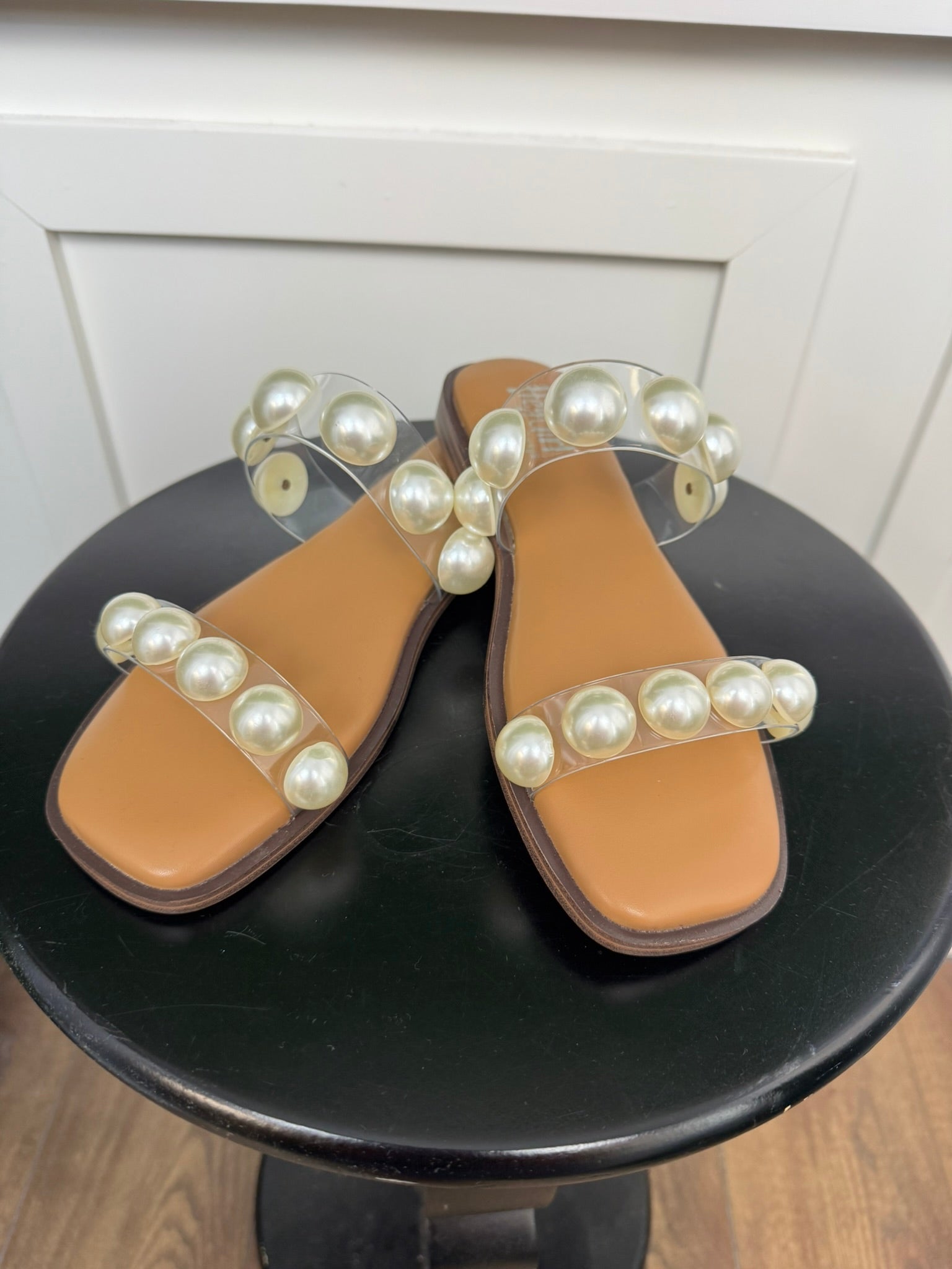 CATCH A BUZZ - CLEAR