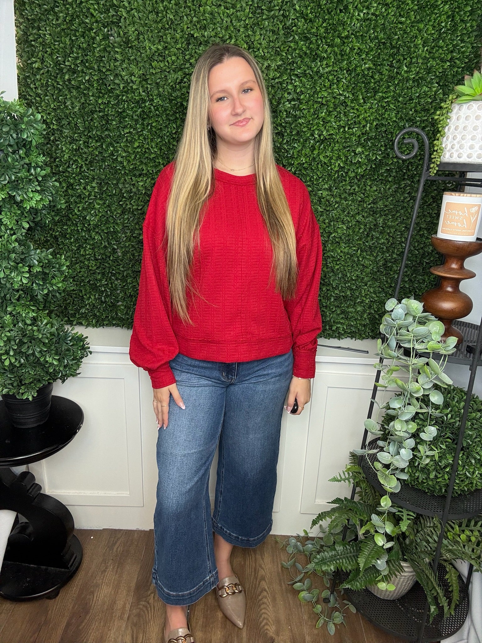 RAW EDGE DETAIL OVERSIZED KNIT TOP - RED