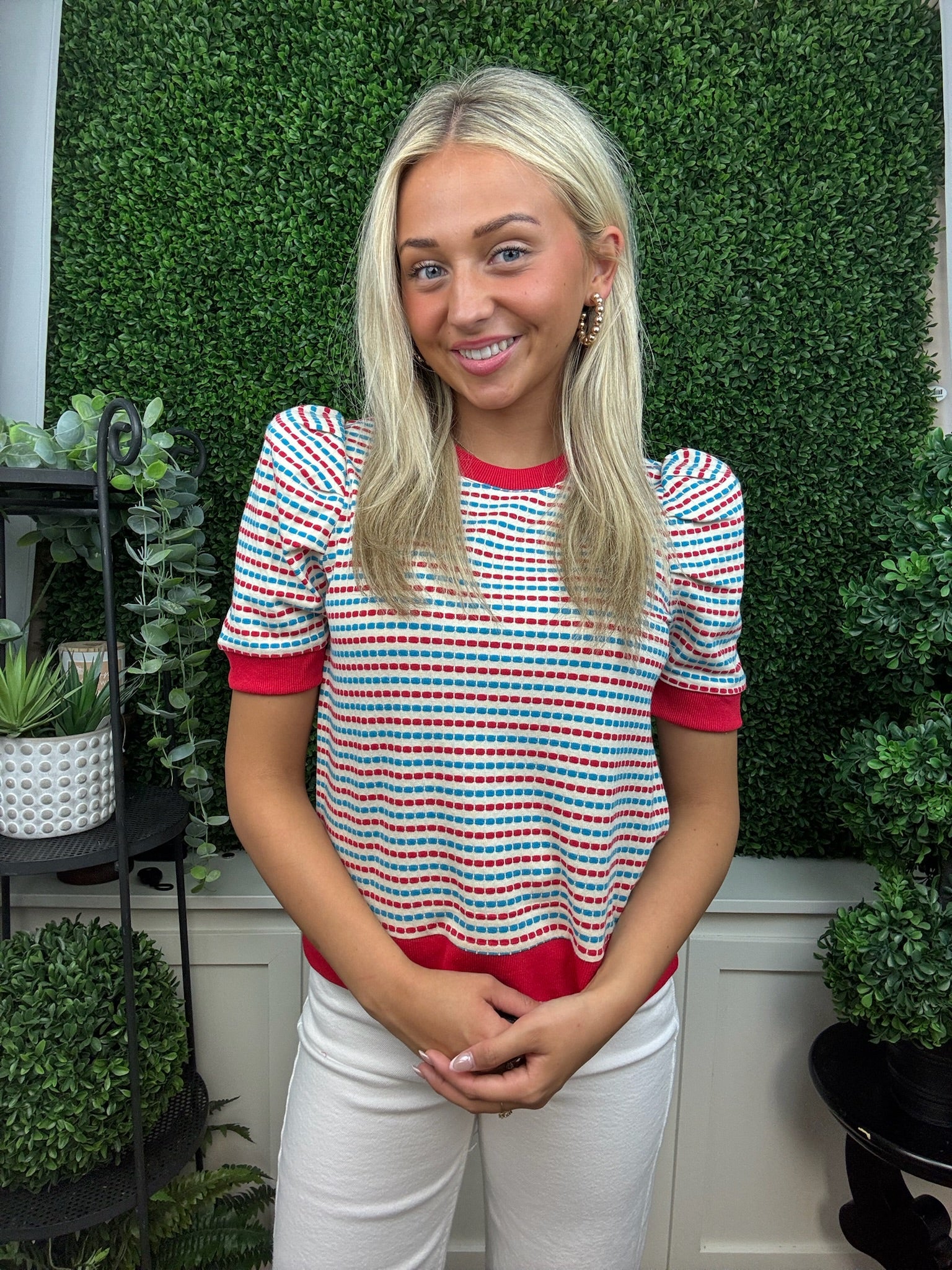 CROPPED SHORT PUFF SLEEVE TOP - RED