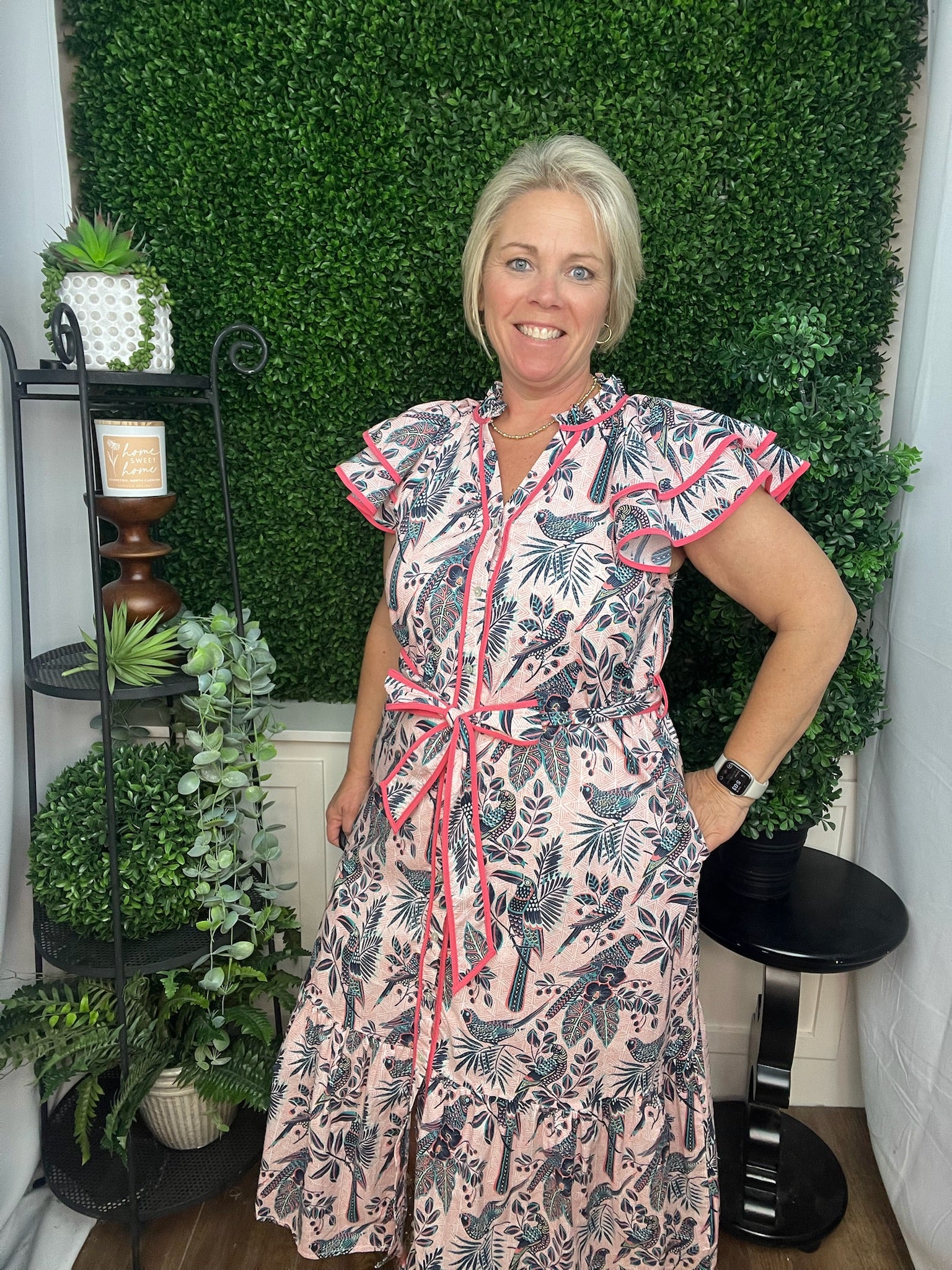 SHORT PUFF SLEEVE DRESS