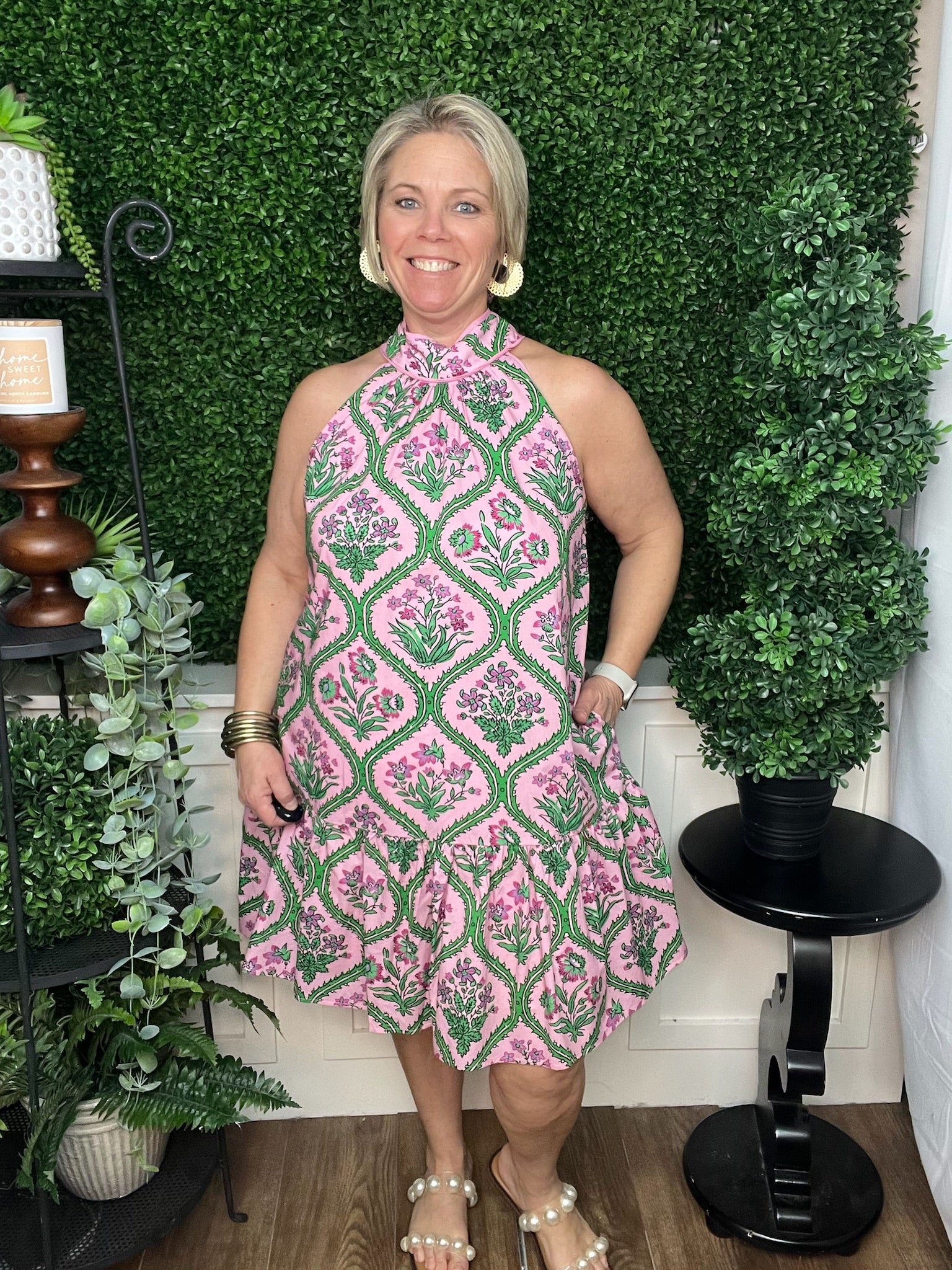 SLEEVELESS MINI DRESS - PINK