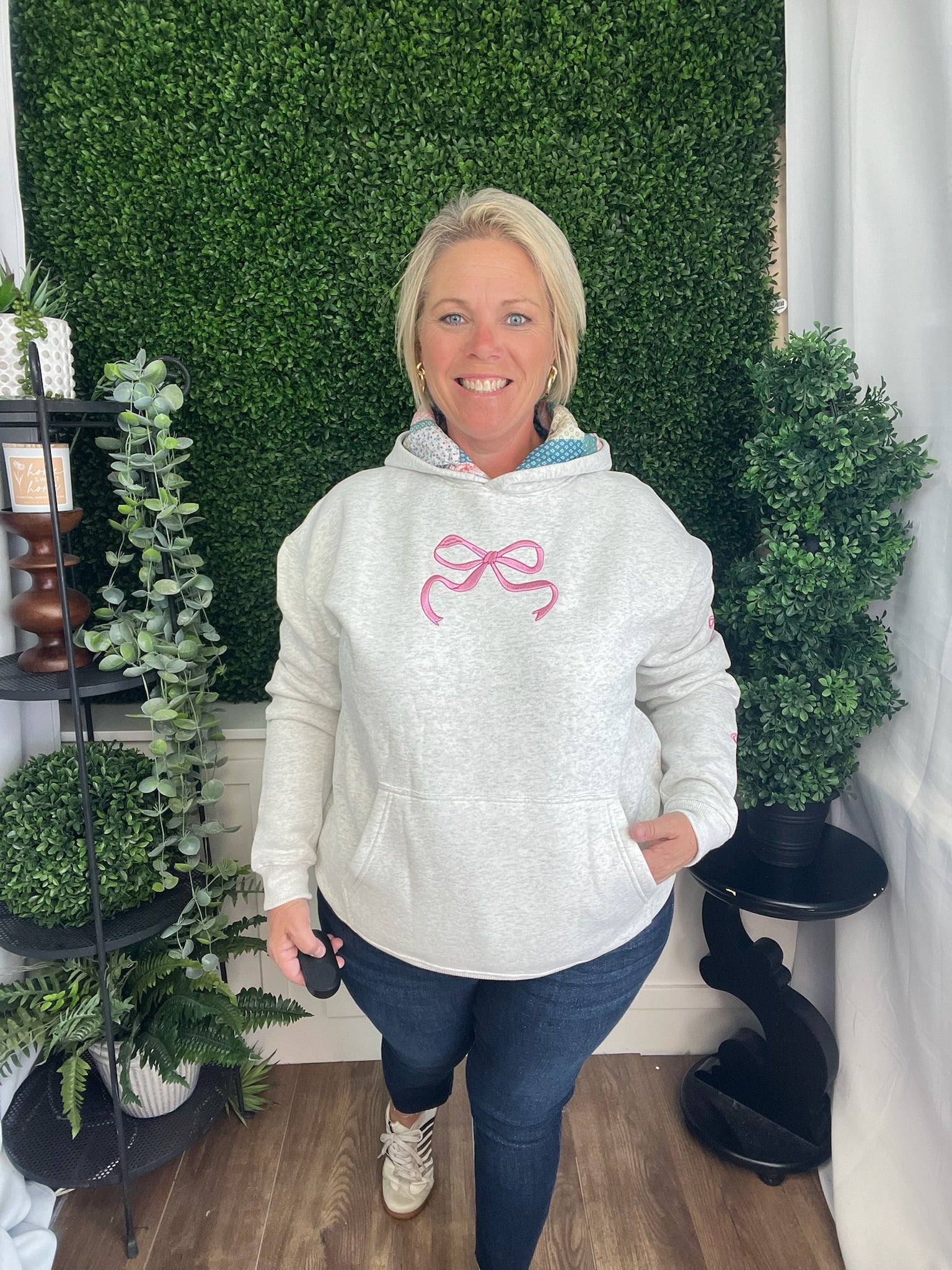 DILARA HOODED SWEATSHIRT - BOW