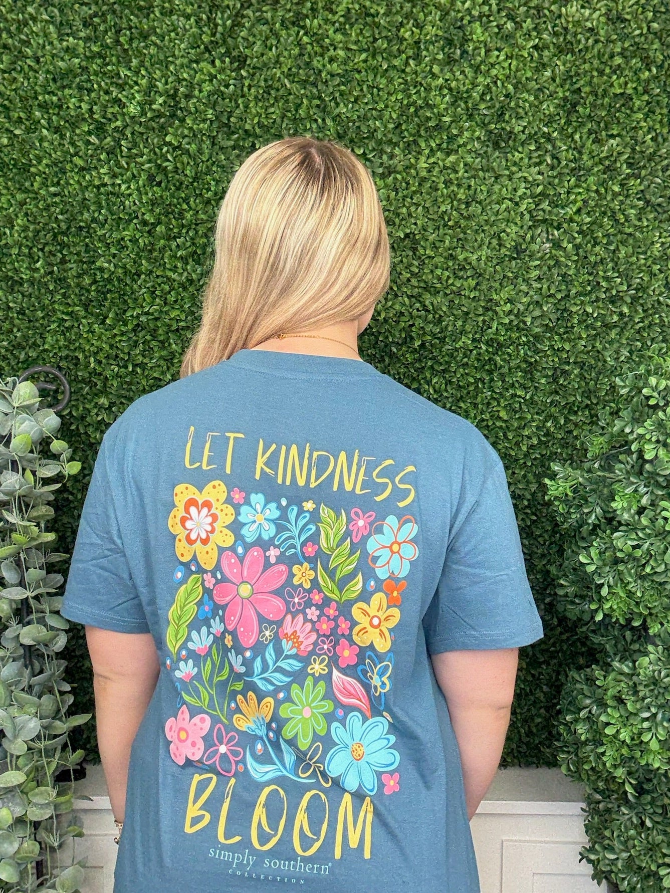 LET KINDNESS BLOOM SS - COMET