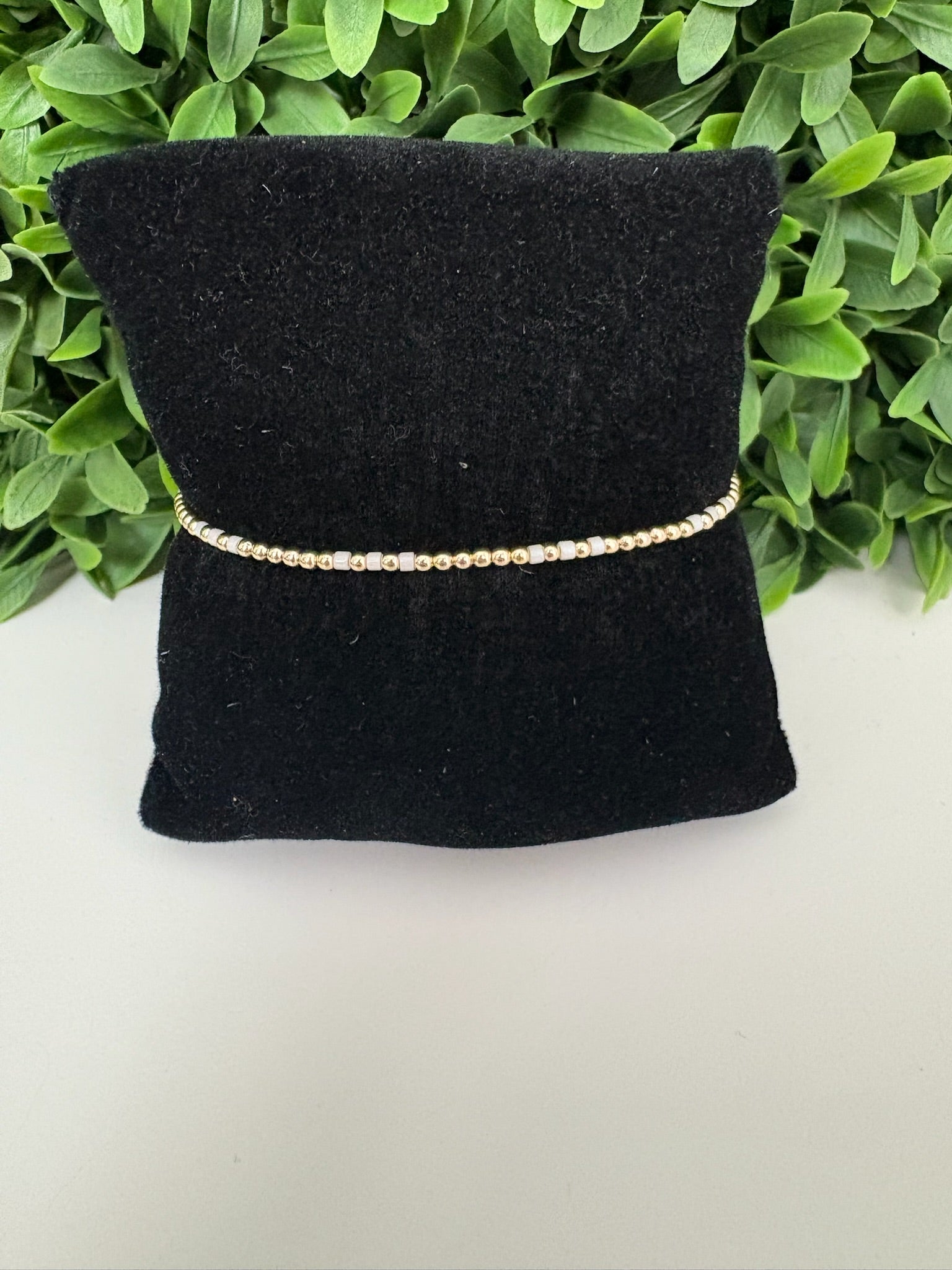 HOPE JOY PATTERN 2MM BEAD BRACELET - MILKSHAKE