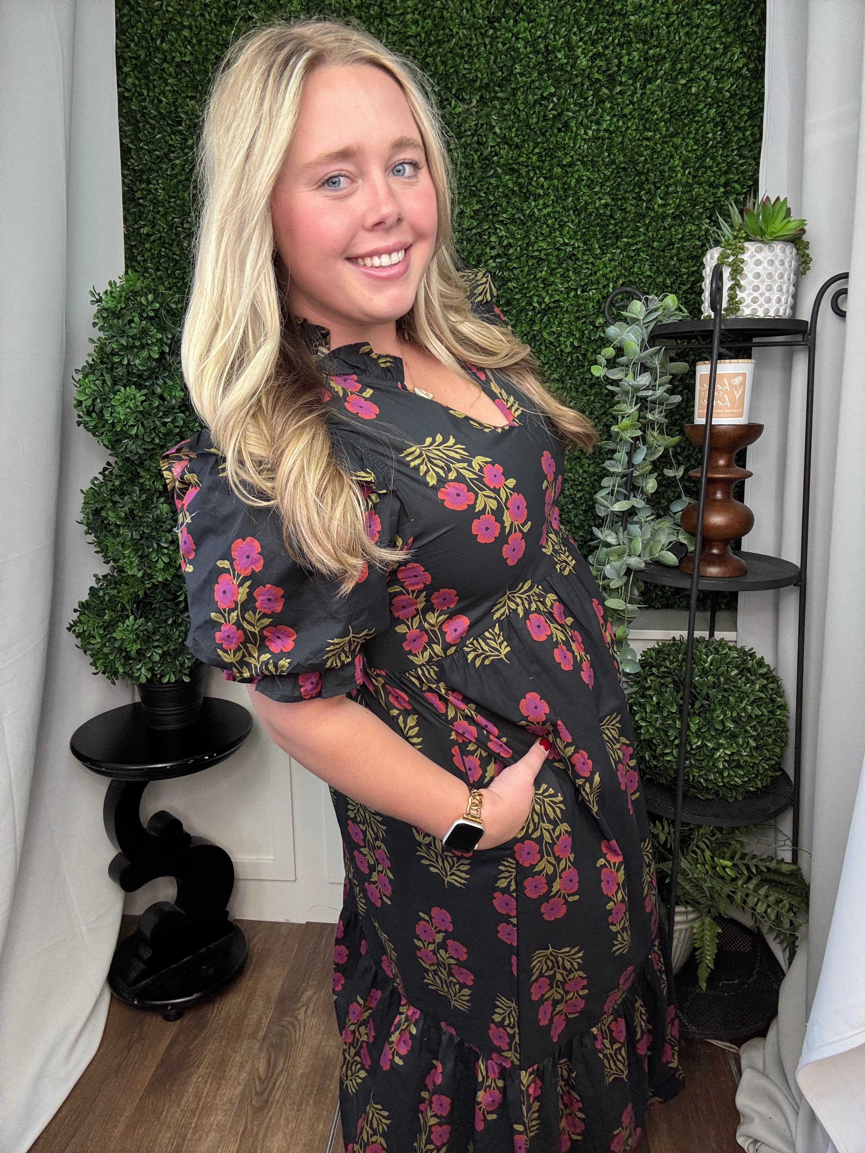 FLORAL PRINT SHORT PUFF SLEEVE MIDI DRESS