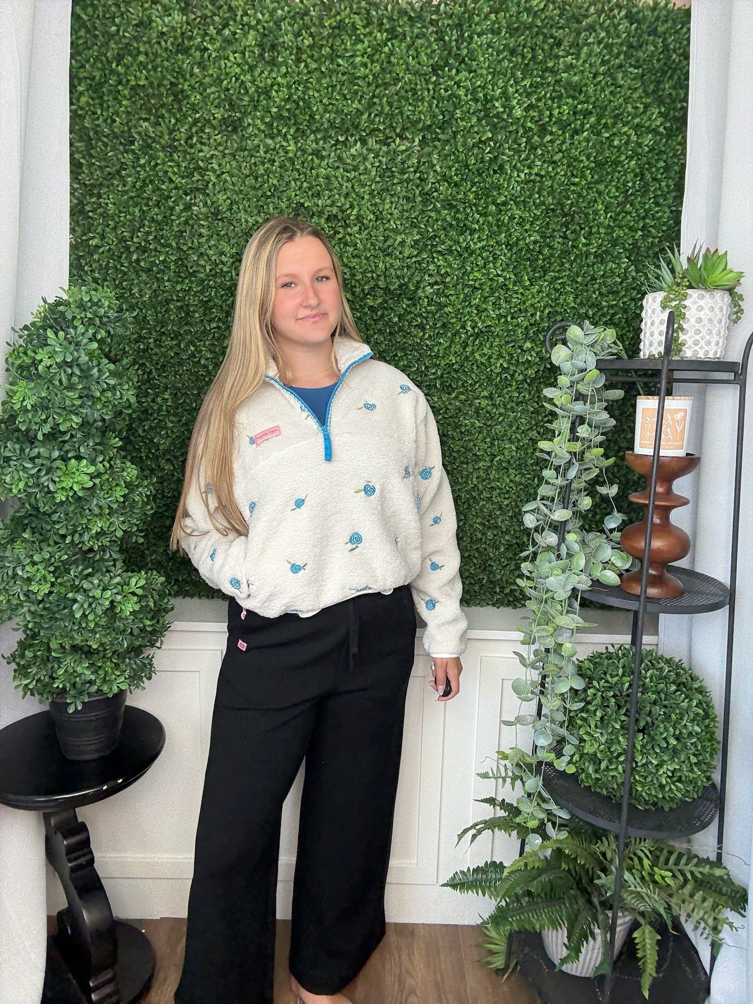 TAYLOR PULLOVER - BLUE FLORAL