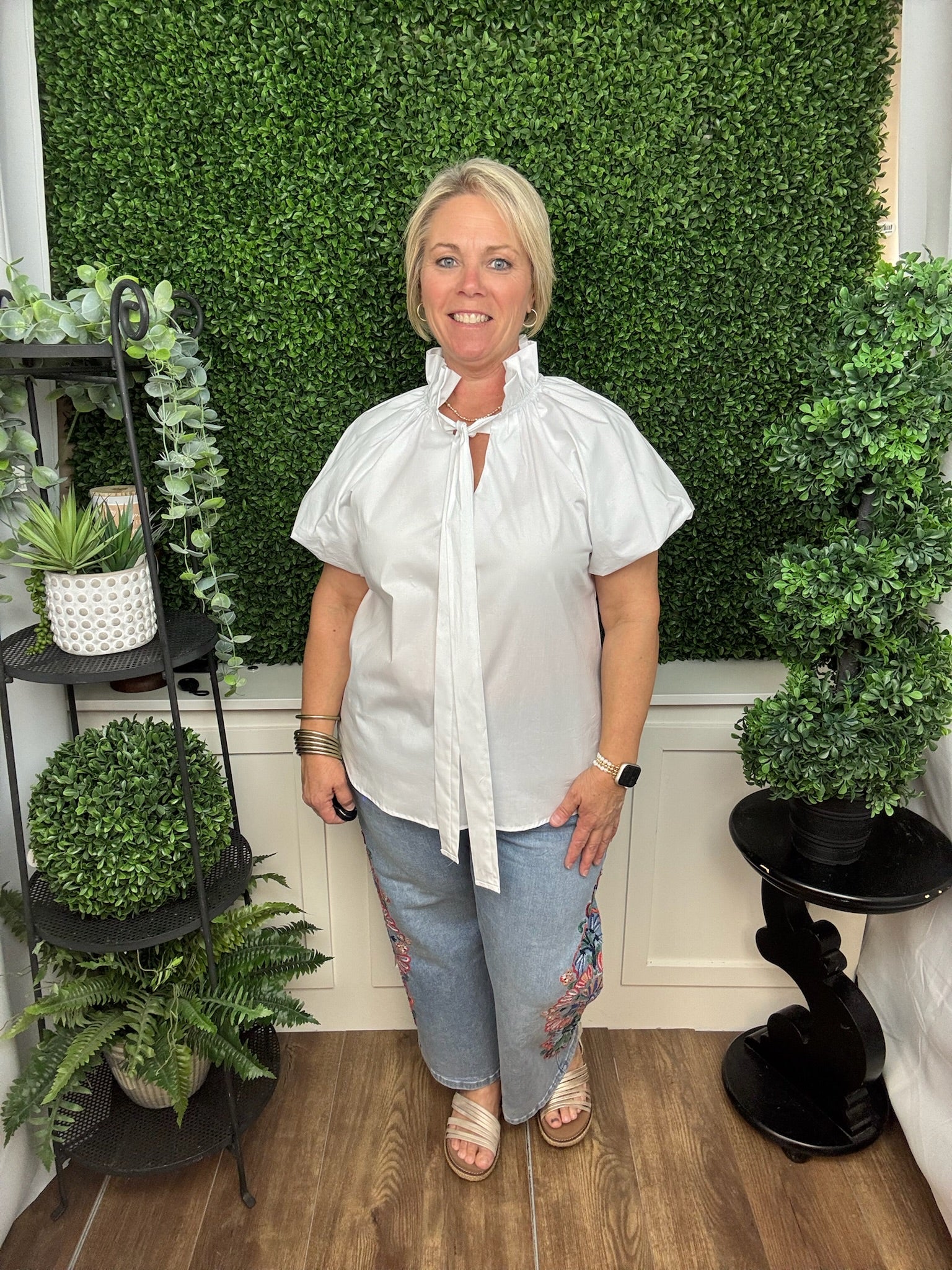 Elegant Puff Sleeve Blouse with Statement Bow Collar