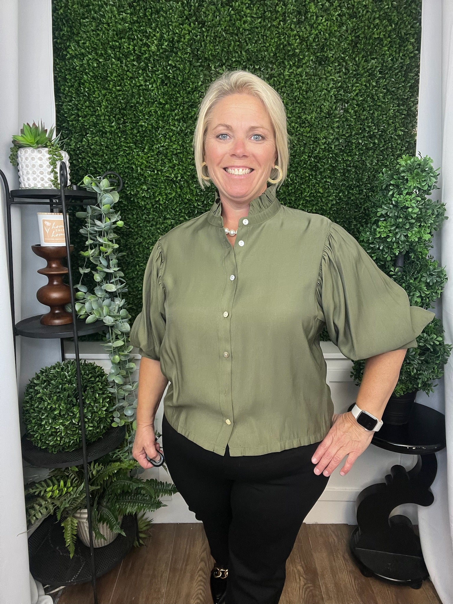 RUFFLE NECK PUFF SLV BLOUSE